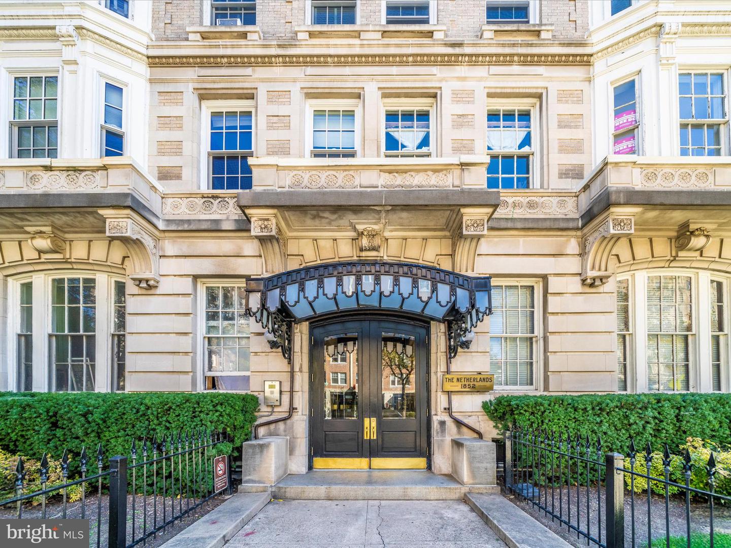 1852 COLUMBIA RD NW #101, WASHINGTON, District Of Columbia 20009, 2 Bedrooms Bedrooms, ,1 BathroomBathrooms,Residential,For sale,1852 COLUMBIA RD NW #101,DCDC2229368 MLS # DCDC2229368