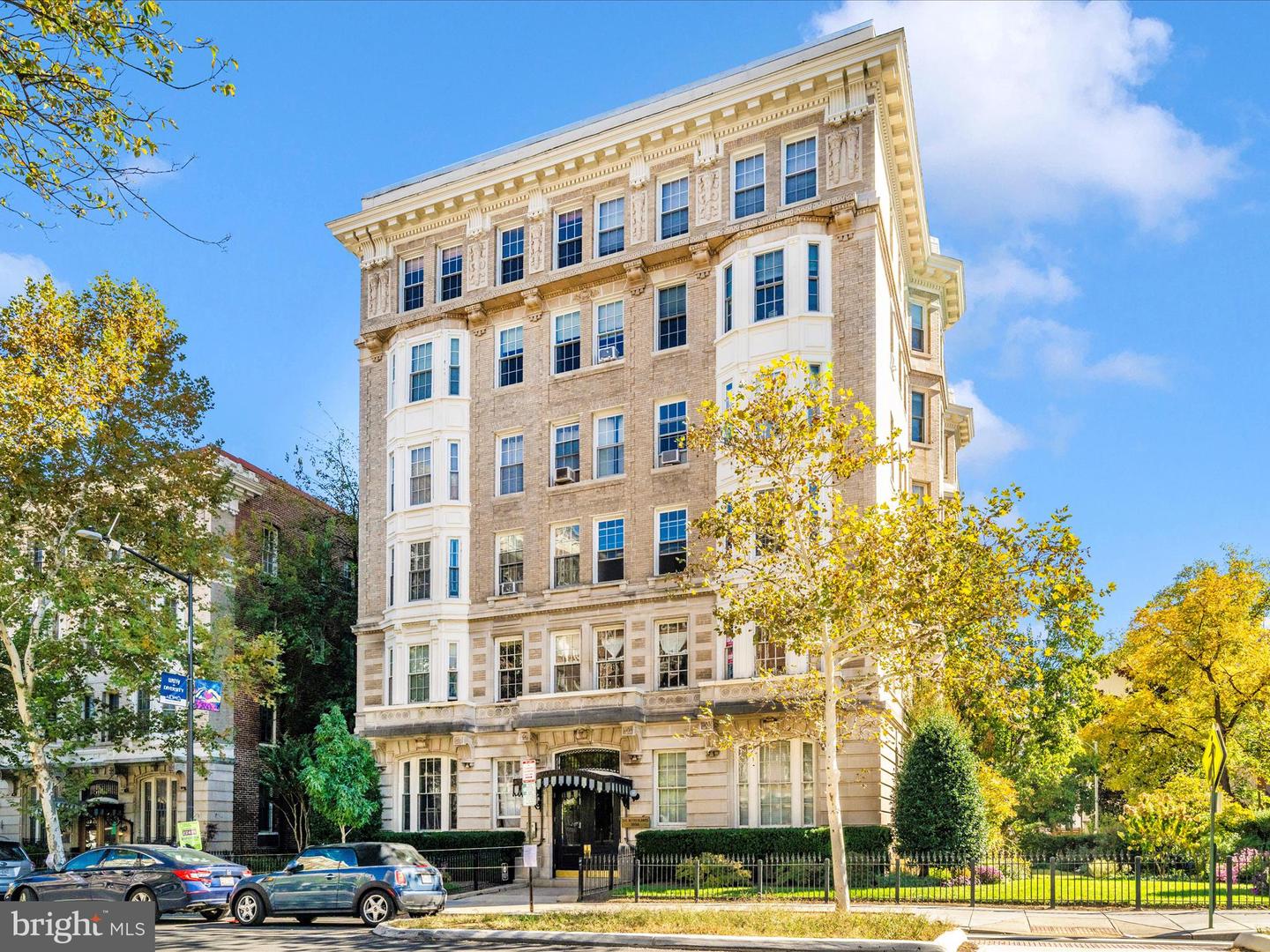 1852 COLUMBIA RD NW #101, WASHINGTON, District Of Columbia 20009, 2 Bedrooms Bedrooms, ,1 BathroomBathrooms,Residential,For sale,1852 COLUMBIA RD NW #101,DCDC2229368 MLS # DCDC2229368
