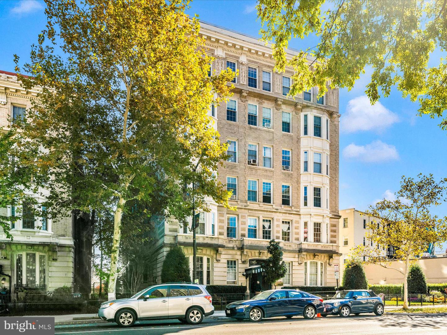 1852 COLUMBIA RD NW #101, WASHINGTON, District Of Columbia 20009, 2 Bedrooms Bedrooms, ,1 BathroomBathrooms,Residential,For sale,1852 COLUMBIA RD NW #101,DCDC2229368 MLS # DCDC2229368