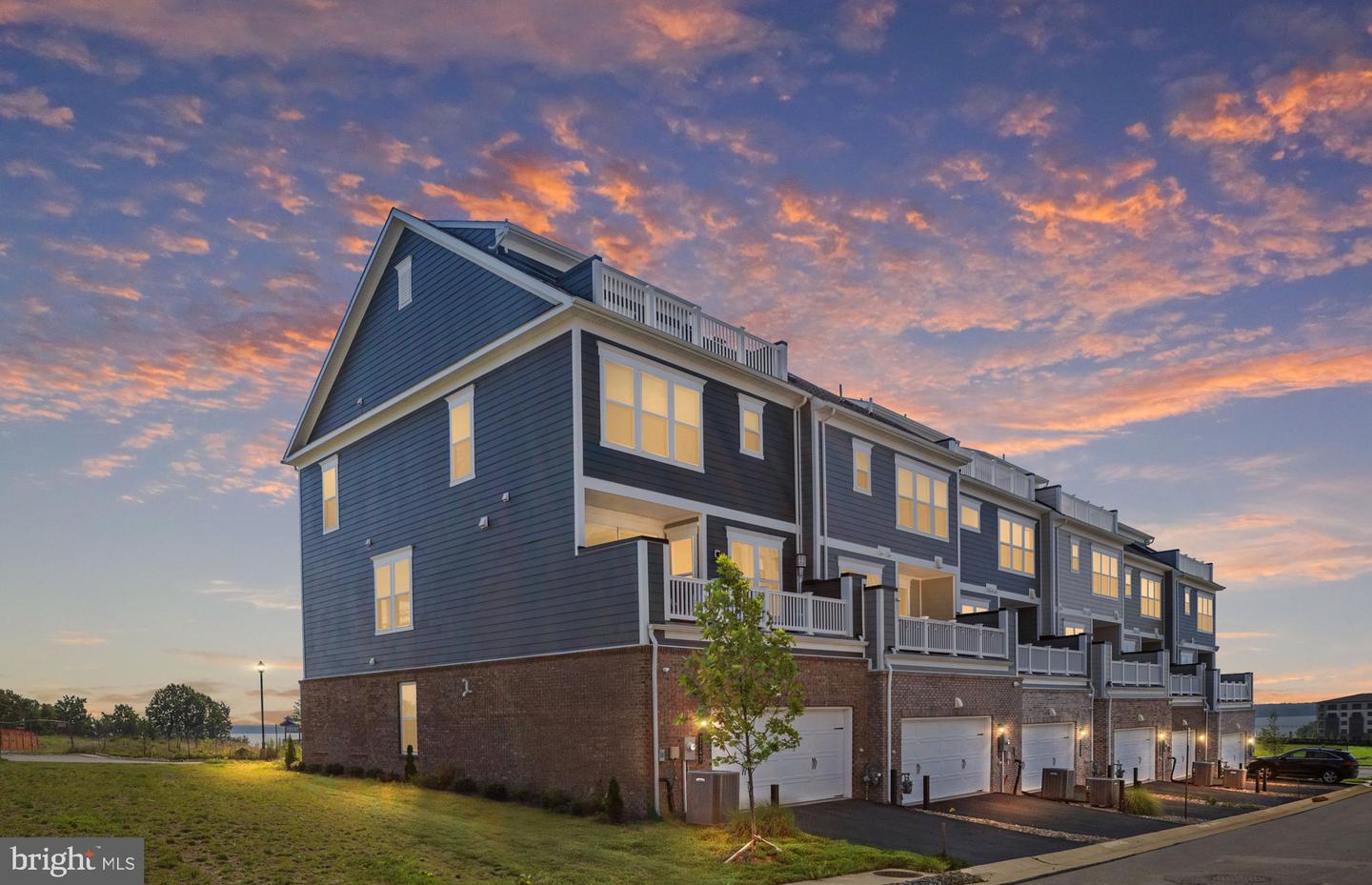 1747 RIVERBLUFF AVE, DUMFRIES, Virginia 22026, 4 Bedrooms Bedrooms, ,3 BathroomsBathrooms,Residential,For sale,1747 RIVERBLUFF AVE,VAPW2106888 MLS # VAPW2106888 1747 RIVERBLUFF AVE, DUMFRIES, Virginia 22026, 4 Bedrooms Bedrooms, ,3 BathroomsBathrooms,Residential,For sale,1747 RIVERBLUFF AVE,VAPW2106888 MLS # VAPW2106888