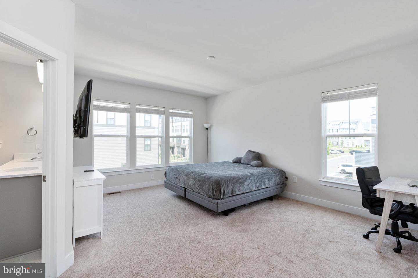 1747 RIVERBLUFF AVE, DUMFRIES, Virginia 22026, 4 Bedrooms Bedrooms, ,3 BathroomsBathrooms,Residential,For sale,1747 RIVERBLUFF AVE,VAPW2106888 MLS # VAPW2106888 1747 RIVERBLUFF AVE, DUMFRIES, Virginia 22026, 4 Bedrooms Bedrooms, ,3 BathroomsBathrooms,Residential,For sale,1747 RIVERBLUFF AVE,VAPW2106888 MLS # VAPW2106888