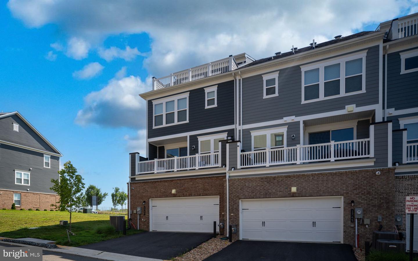 1747 RIVERBLUFF AVE, DUMFRIES, Virginia 22026, 4 Bedrooms Bedrooms, ,3 BathroomsBathrooms,Residential,For sale,1747 RIVERBLUFF AVE,VAPW2106888 MLS # VAPW2106888 1747 RIVERBLUFF AVE, DUMFRIES, Virginia 22026, 4 Bedrooms Bedrooms, ,3 BathroomsBathrooms,Residential,For sale,1747 RIVERBLUFF AVE,VAPW2106888 MLS # VAPW2106888