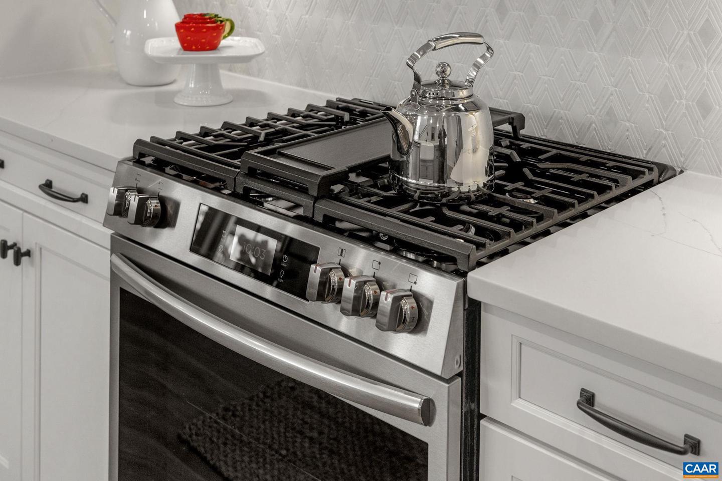 98 LACONIA LN, CHARLOTTESVILLE, Virginia 22911, 3 Bedrooms Bedrooms, ,2 BathroomsBathrooms,Residential,For sale,98 LACONIA LN,670524 MLS # 670524 98 LACONIA LN, CHARLOTTESVILLE, Virginia 22911, 3 Bedrooms Bedrooms, ,2 BathroomsBathrooms,Residential,For sale,98 LACONIA LN,670524 MLS # 670524