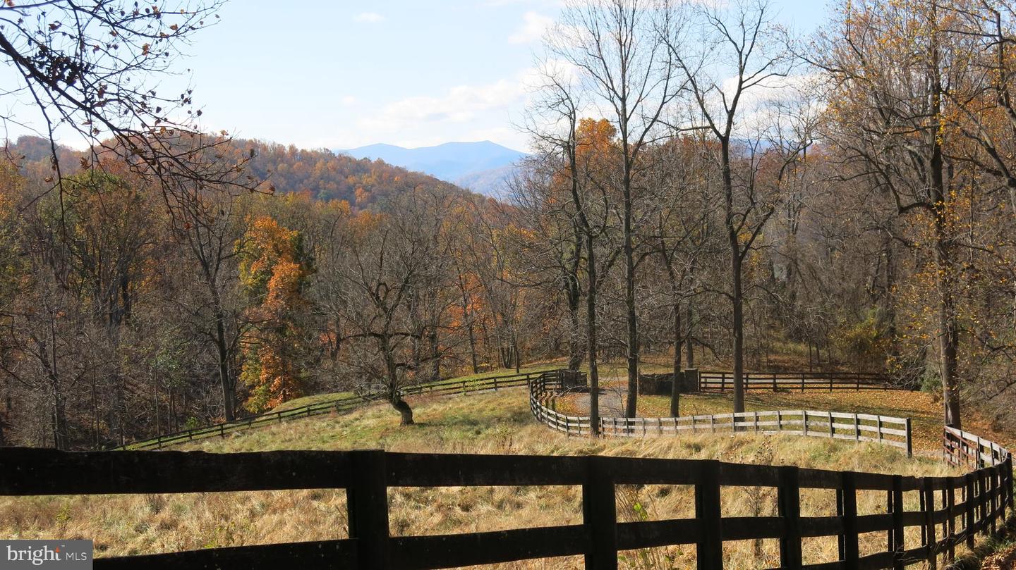 200 FOGG MOUNTAIN LN, FLINT HILL, Virginia 22627, 3 Bedrooms Bedrooms, ,2 BathroomsBathrooms,Residential,For sale,200 FOGG MOUNTAIN LN,VARP2002366 MLS # VARP2002366 200 FOGG MOUNTAIN LN, FLINT HILL, Virginia 22627, 3 Bedrooms Bedrooms, ,2 BathroomsBathrooms,Residential,For sale,200 FOGG MOUNTAIN LN,VARP2002366 MLS # VARP2002366