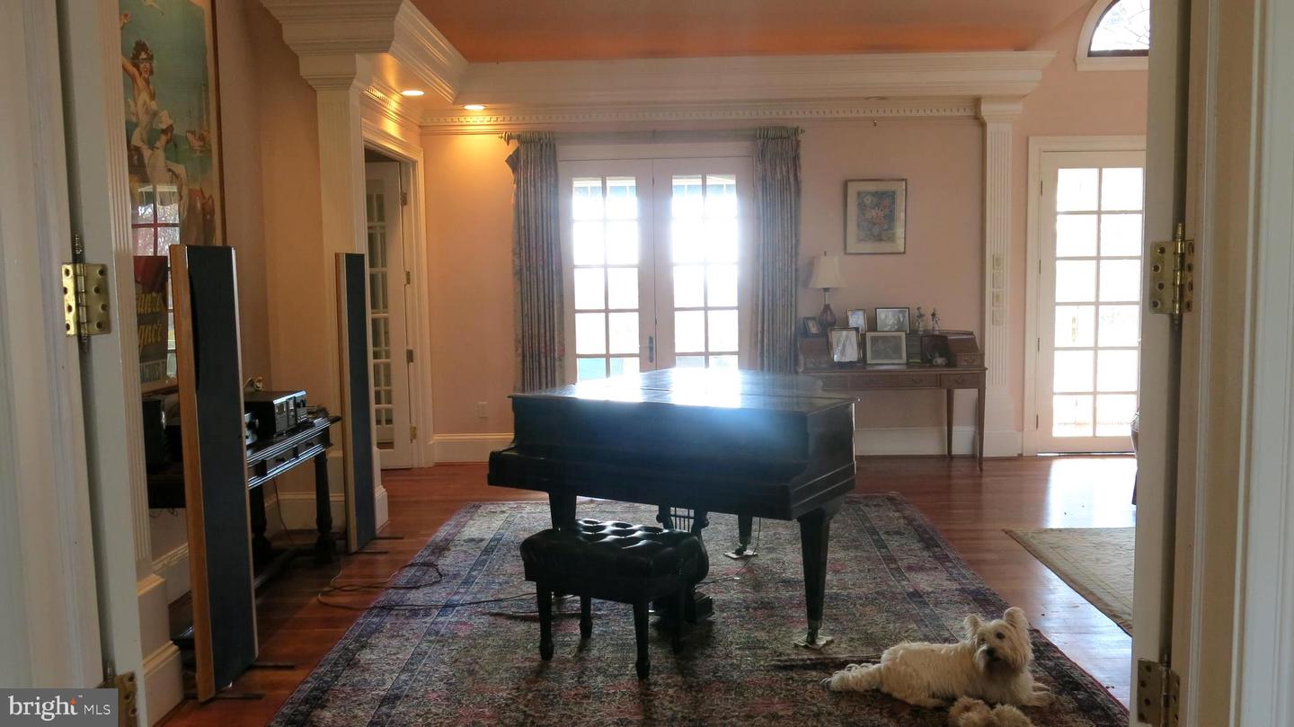 200 FOGG MOUNTAIN LN, FLINT HILL, Virginia 22627, 3 Bedrooms Bedrooms, ,2 BathroomsBathrooms,Residential,For sale,200 FOGG MOUNTAIN LN,VARP2002366 MLS # VARP2002366 200 FOGG MOUNTAIN LN, FLINT HILL, Virginia 22627, 3 Bedrooms Bedrooms, ,2 BathroomsBathrooms,Residential,For sale,200 FOGG MOUNTAIN LN,VARP2002366 MLS # VARP2002366