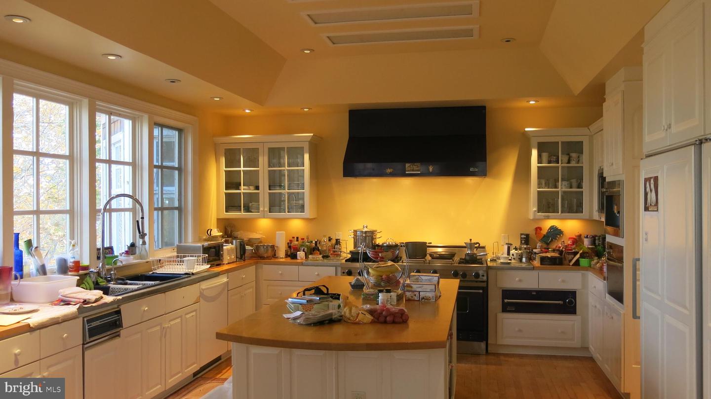 200 FOGG MOUNTAIN LN, FLINT HILL, Virginia 22627, 3 Bedrooms Bedrooms, ,2 BathroomsBathrooms,Residential,For sale,200 FOGG MOUNTAIN LN,VARP2002366 MLS # VARP2002366 200 FOGG MOUNTAIN LN, FLINT HILL, Virginia 22627, 3 Bedrooms Bedrooms, ,2 BathroomsBathrooms,Residential,For sale,200 FOGG MOUNTAIN LN,VARP2002366 MLS # VARP2002366