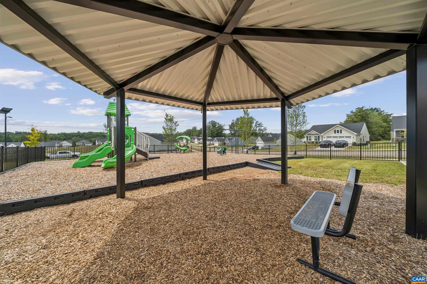 62 GRAYSON VILLAGE DR, BARBOURSVILLE, Virginia 22923, 3 Bedrooms Bedrooms, ,2 BathroomsBathrooms,Residential,For sale,62 GRAYSON VILLAGE DR,670529 MLS # 670529 62 GRAYSON VILLAGE DR, BARBOURSVILLE, Virginia 22923, 3 Bedrooms Bedrooms, ,2 BathroomsBathrooms,Residential,For sale,62 GRAYSON VILLAGE DR,670529 MLS # 670529