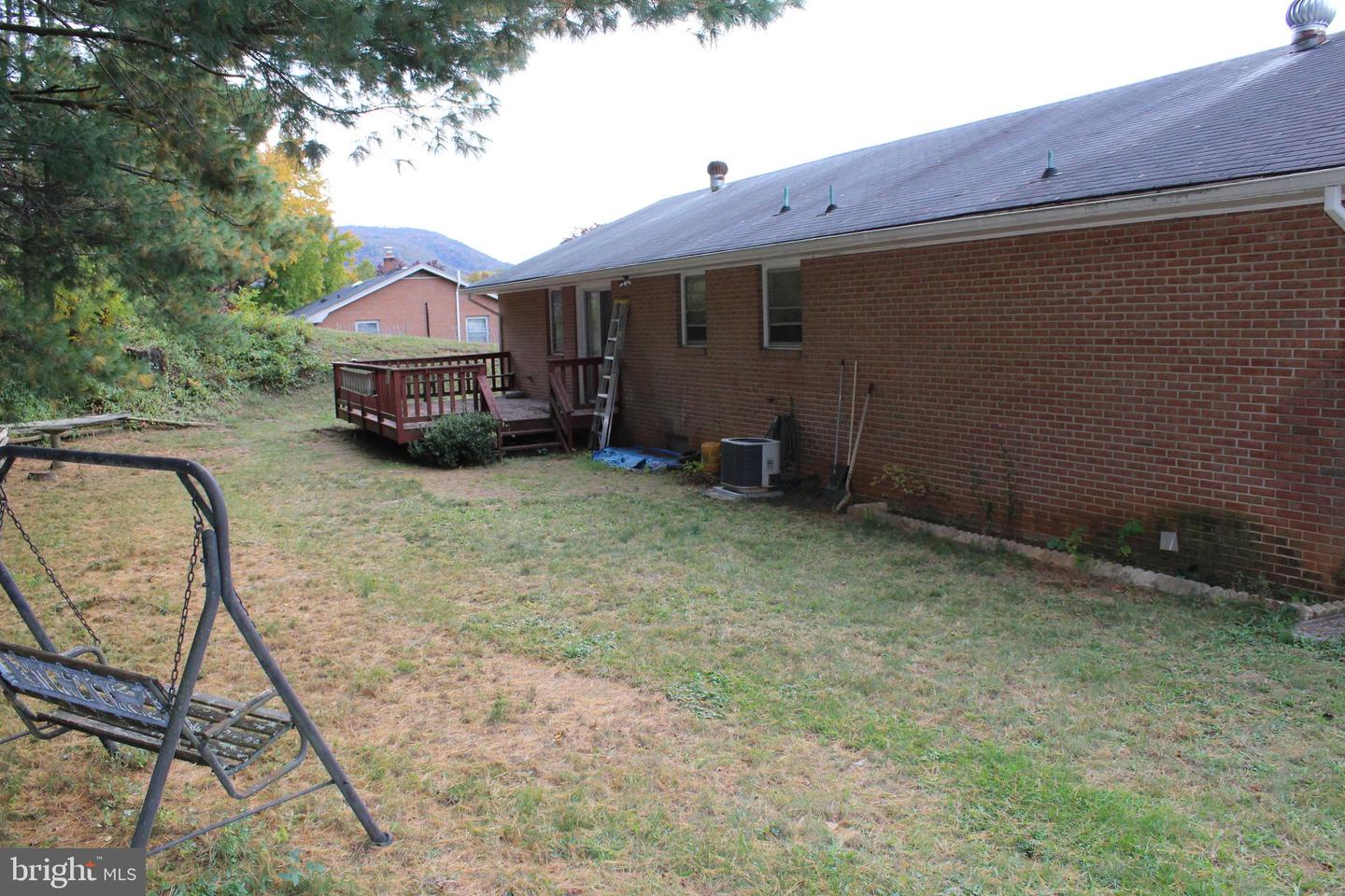 210 S SHENANDOAH AVE, FRONT ROYAL, Virginia 22630, 3 Bedrooms Bedrooms, ,1 BathroomBathrooms,Residential,For sale,210 S SHENANDOAH AVE,VAWR2012670 MLS # VAWR2012670 210 S SHENANDOAH AVE, FRONT ROYAL, Virginia 22630, 3 Bedrooms Bedrooms, ,1 BathroomBathrooms,Residential,For sale,210 S SHENANDOAH AVE,VAWR2012670 MLS # VAWR2012670