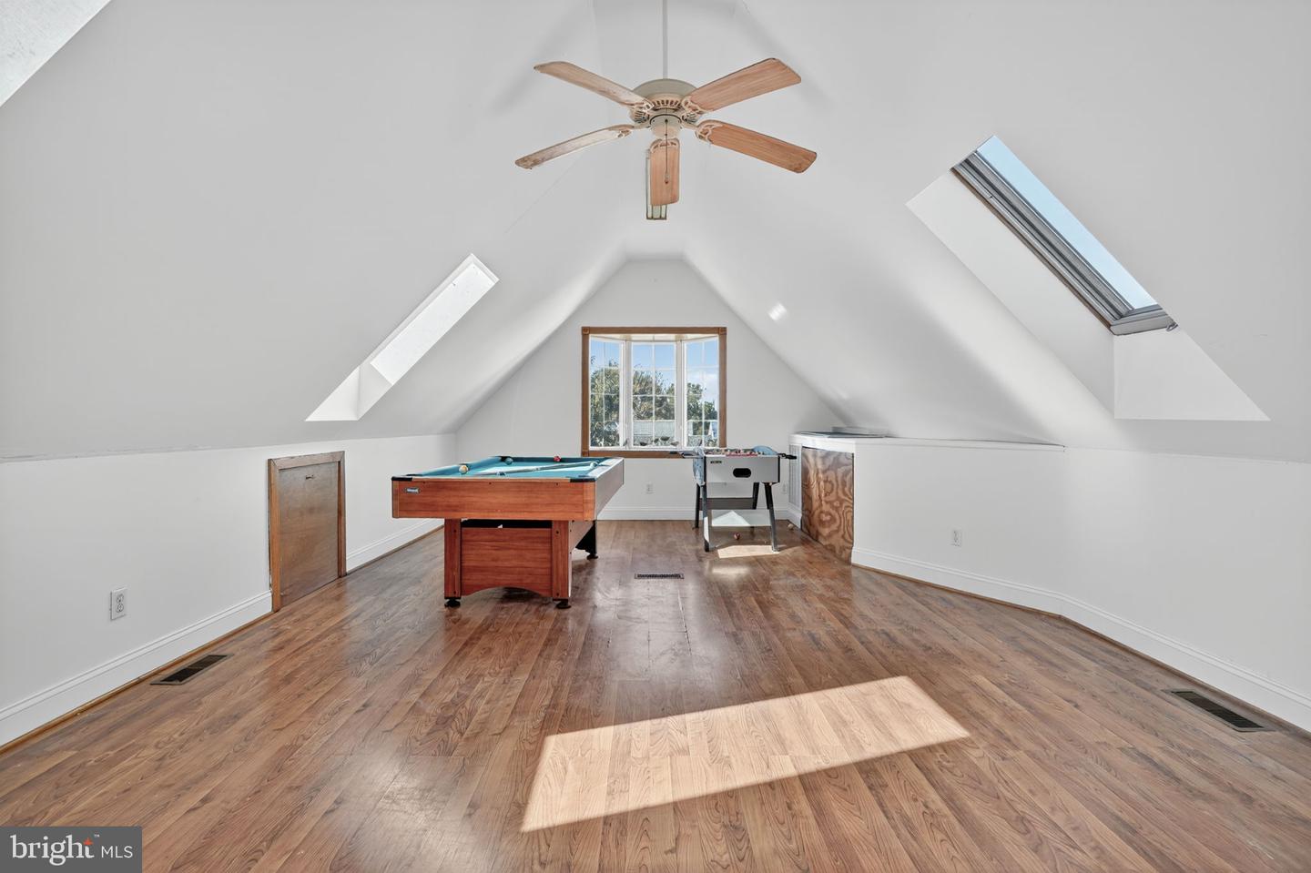 6045 TARR ST, CHINCOTEAGUE ISLAND, Virginia 23336, 4 Bedrooms Bedrooms, ,2 BathroomsBathrooms,Residential,For sale,6045 TARR ST,VAAC2002334 MLS # VAAC2002334 6045 TARR ST, CHINCOTEAGUE ISLAND, Virginia 23336, 4 Bedrooms Bedrooms, ,2 BathroomsBathrooms,Residential,For sale,6045 TARR ST,VAAC2002334 MLS # VAAC2002334