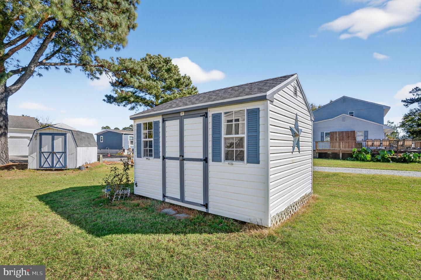6135 MARTIN LN, CHINCOTEAGUE ISLAND, Virginia 23336, 2 Bedrooms Bedrooms, ,1 BathroomBathrooms,Residential,For sale,6135 MARTIN LN,VAAC2002338 MLS # VAAC2002338 6135 MARTIN LN, CHINCOTEAGUE ISLAND, Virginia 23336, 2 Bedrooms Bedrooms, ,1 BathroomBathrooms,Residential,For sale,6135 MARTIN LN,VAAC2002338 MLS # VAAC2002338
