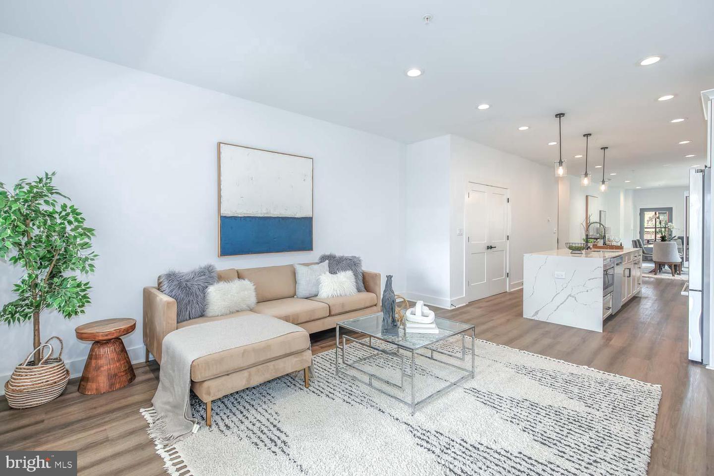 424 TAYLOR ST NW #1, WASHINGTON, District Of Columbia 20011, 3 Bedrooms Bedrooms, ,2 BathroomsBathrooms,Residential,For sale,424 TAYLOR ST NW #1,DCDC2229440 MLS # DCDC2229440