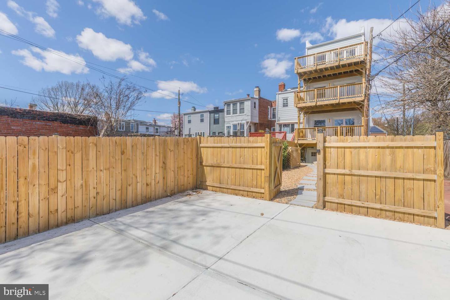 424 TAYLOR ST NW #1, WASHINGTON, District Of Columbia 20011, 3 Bedrooms Bedrooms, ,2 BathroomsBathrooms,Residential,For sale,424 TAYLOR ST NW #1,DCDC2229440 MLS # DCDC2229440