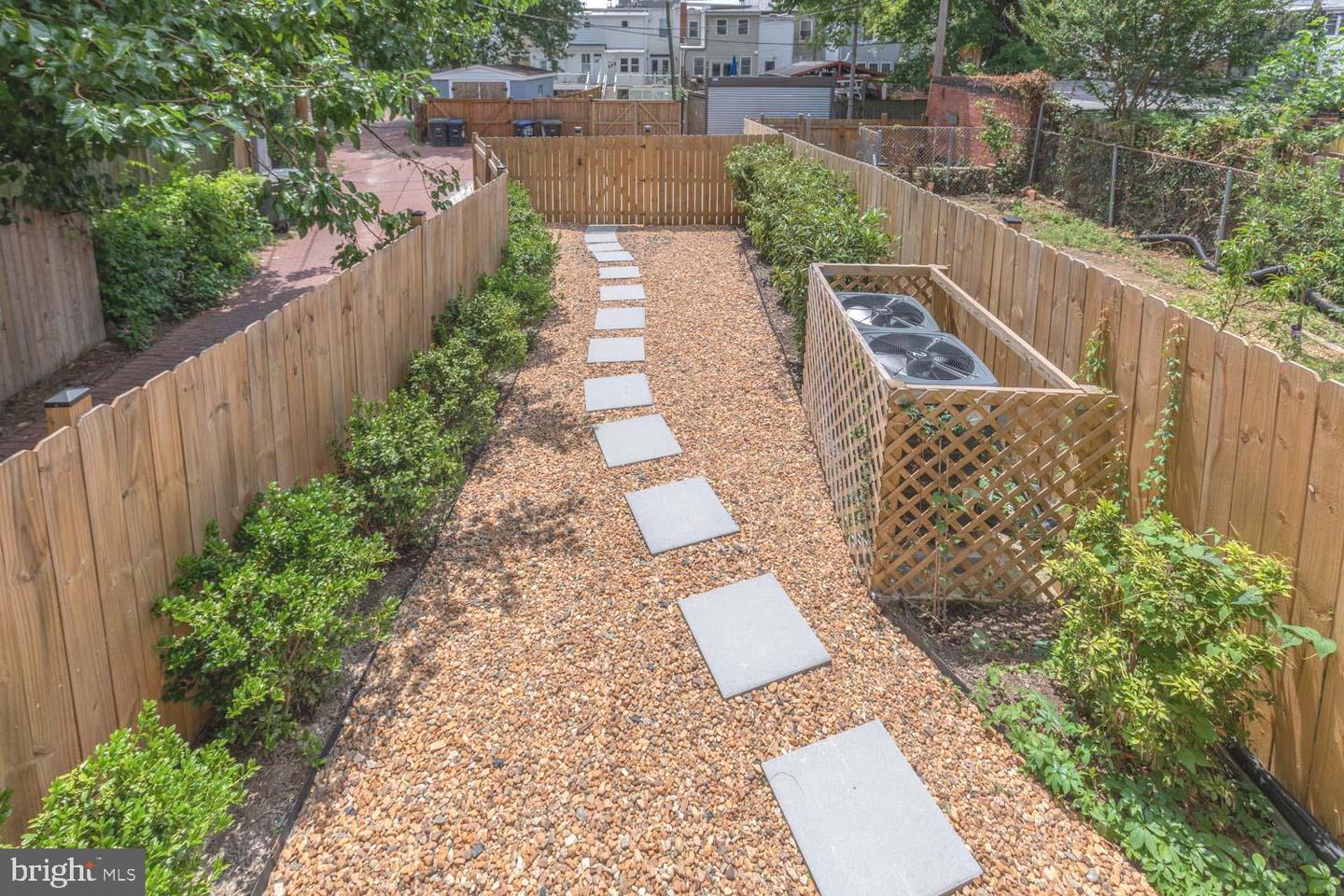 424 TAYLOR ST NW #1, WASHINGTON, District Of Columbia 20011, 3 Bedrooms Bedrooms, ,2 BathroomsBathrooms,Residential,For sale,424 TAYLOR ST NW #1,DCDC2229440 MLS # DCDC2229440