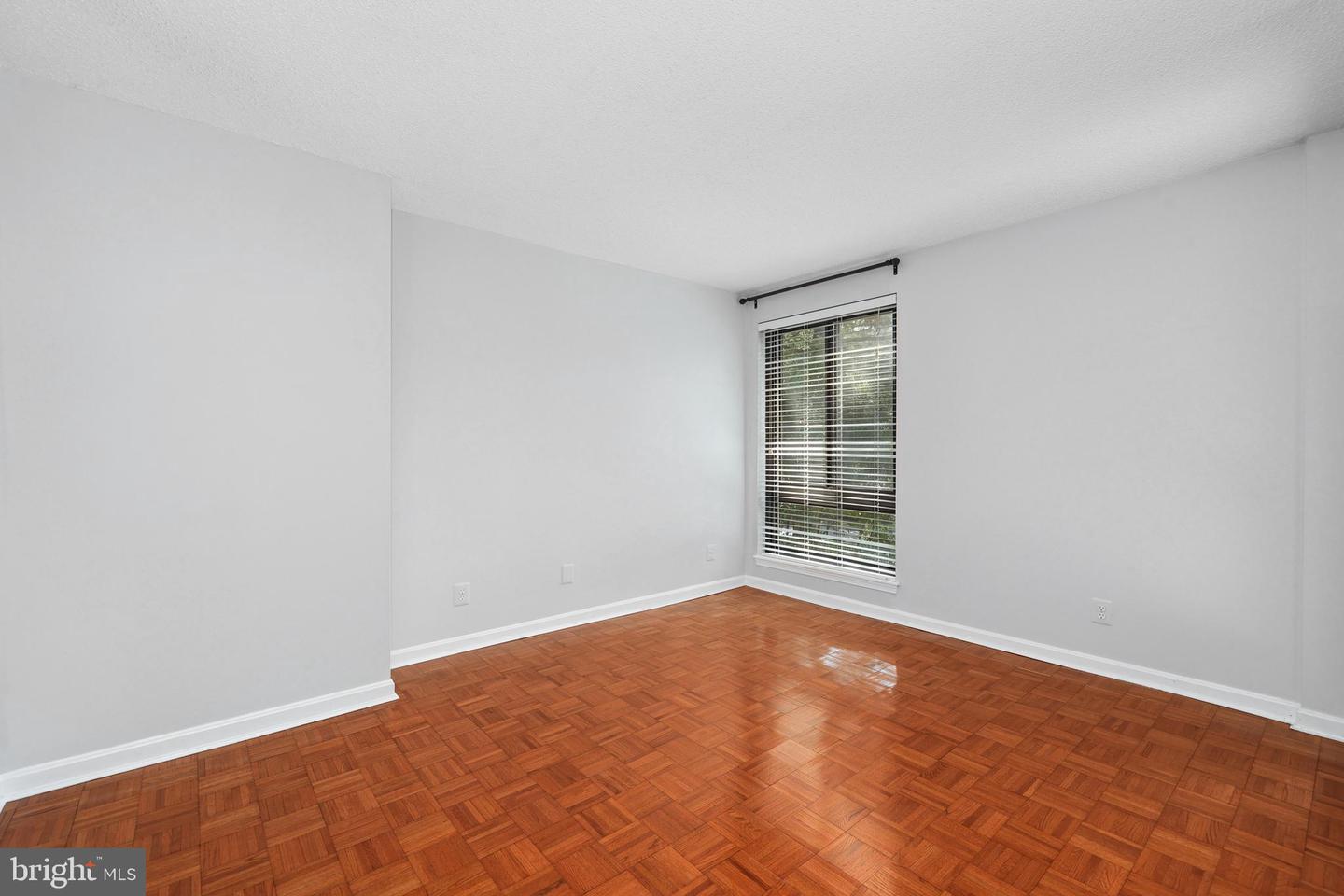 803 N HOWARD ST #252, ALEXANDRIA, Virginia 22304, 2 Bedrooms Bedrooms, ,2 BathroomsBathrooms,Residential,For sale,803 N HOWARD ST #252,VAAX2047748 MLS # VAAX2047748 803 N HOWARD ST #252, ALEXANDRIA, Virginia 22304, 2 Bedrooms Bedrooms, ,2 BathroomsBathrooms,Residential,For sale,803 N HOWARD ST #252,VAAX2047748 MLS # VAAX2047748