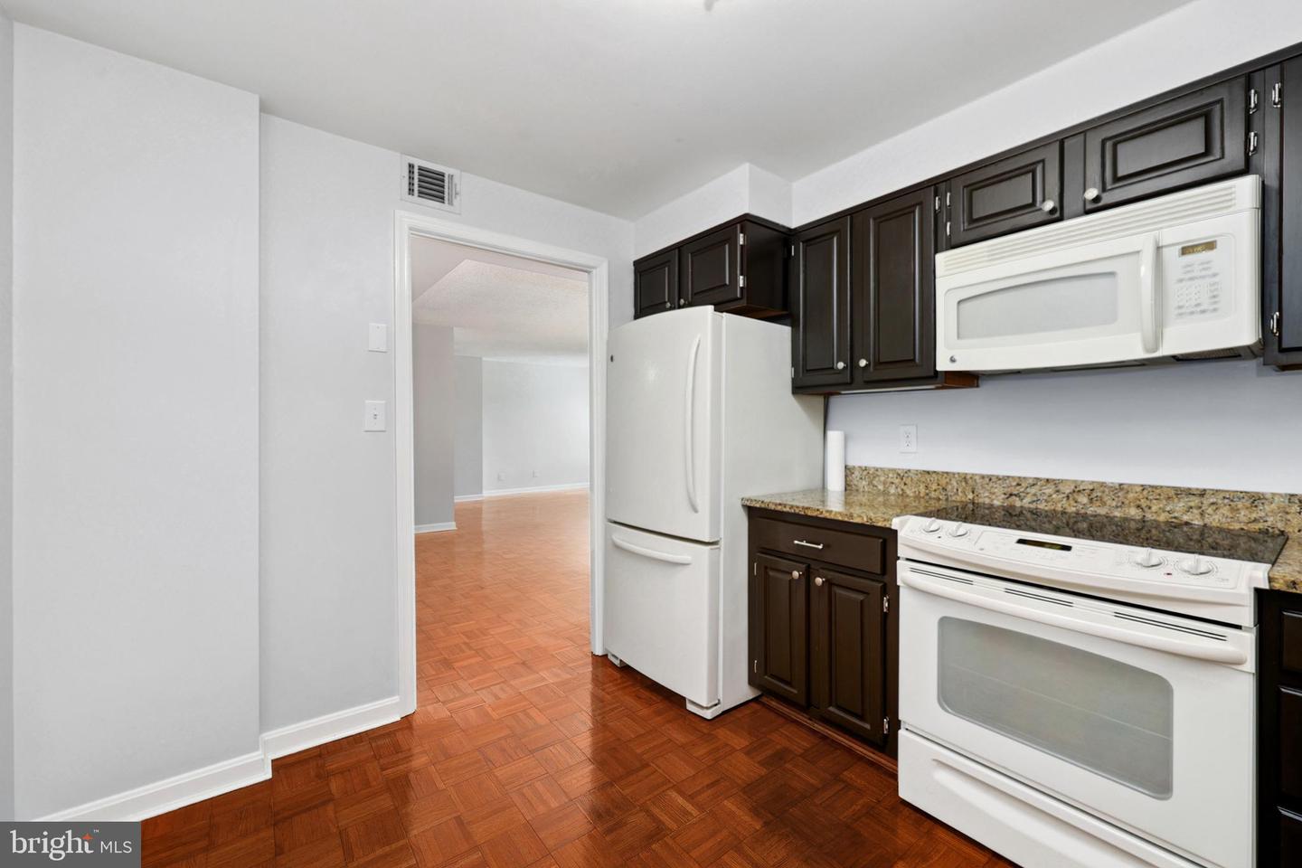 803 N HOWARD ST #252, ALEXANDRIA, Virginia 22304, 2 Bedrooms Bedrooms, ,2 BathroomsBathrooms,Residential,For sale,803 N HOWARD ST #252,VAAX2047748 MLS # VAAX2047748 803 N HOWARD ST #252, ALEXANDRIA, Virginia 22304, 2 Bedrooms Bedrooms, ,2 BathroomsBathrooms,Residential,For sale,803 N HOWARD ST #252,VAAX2047748 MLS # VAAX2047748