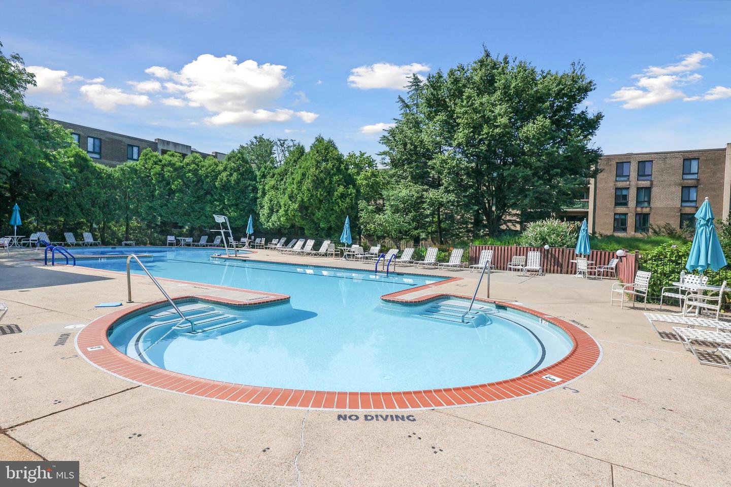 803 N HOWARD ST #252, ALEXANDRIA, Virginia 22304, 2 Bedrooms Bedrooms, ,2 BathroomsBathrooms,Residential,For sale,803 N HOWARD ST #252,VAAX2047748 MLS # VAAX2047748 803 N HOWARD ST #252, ALEXANDRIA, Virginia 22304, 2 Bedrooms Bedrooms, ,2 BathroomsBathrooms,Residential,For sale,803 N HOWARD ST #252,VAAX2047748 MLS # VAAX2047748