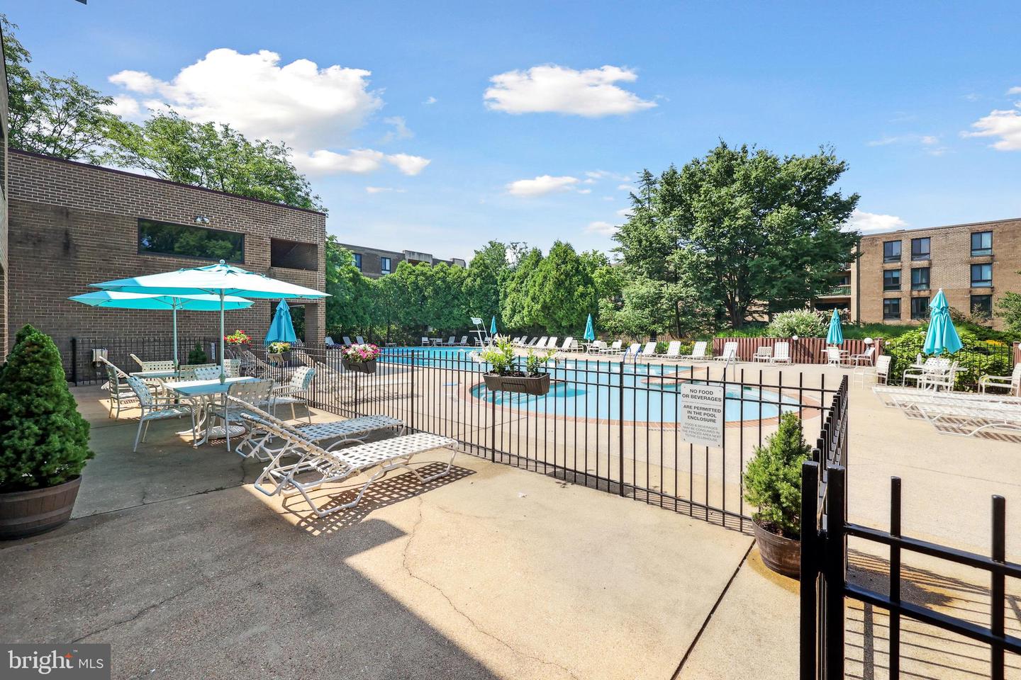 803 N HOWARD ST #252, ALEXANDRIA, Virginia 22304, 2 Bedrooms Bedrooms, ,2 BathroomsBathrooms,Residential,For sale,803 N HOWARD ST #252,VAAX2047748 MLS # VAAX2047748 803 N HOWARD ST #252, ALEXANDRIA, Virginia 22304, 2 Bedrooms Bedrooms, ,2 BathroomsBathrooms,Residential,For sale,803 N HOWARD ST #252,VAAX2047748 MLS # VAAX2047748