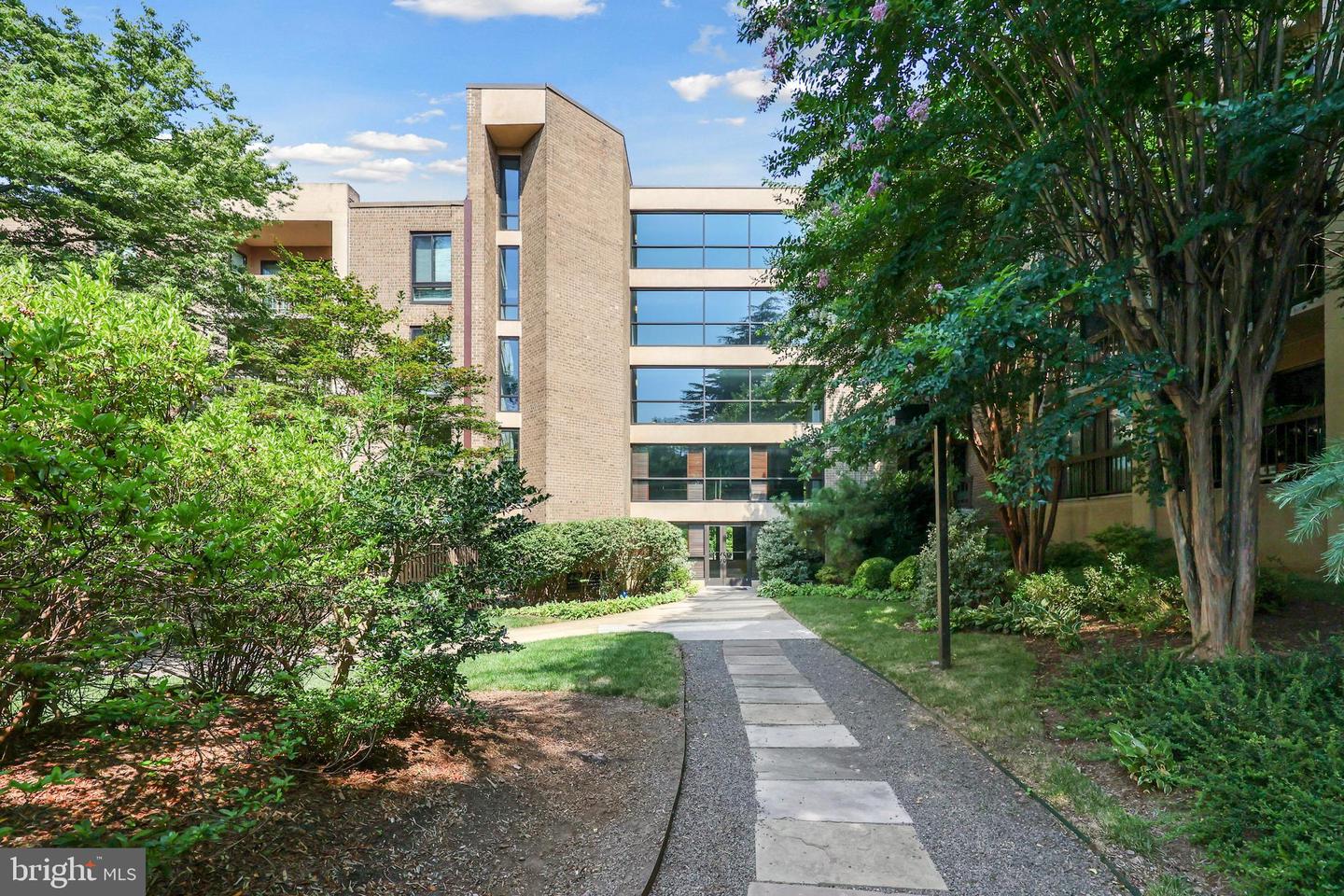 803 N HOWARD ST #252, ALEXANDRIA, Virginia 22304, 2 Bedrooms Bedrooms, ,2 BathroomsBathrooms,Residential,For sale,803 N HOWARD ST #252,VAAX2047748 MLS # VAAX2047748 803 N HOWARD ST #252, ALEXANDRIA, Virginia 22304, 2 Bedrooms Bedrooms, ,2 BathroomsBathrooms,Residential,For sale,803 N HOWARD ST #252,VAAX2047748 MLS # VAAX2047748