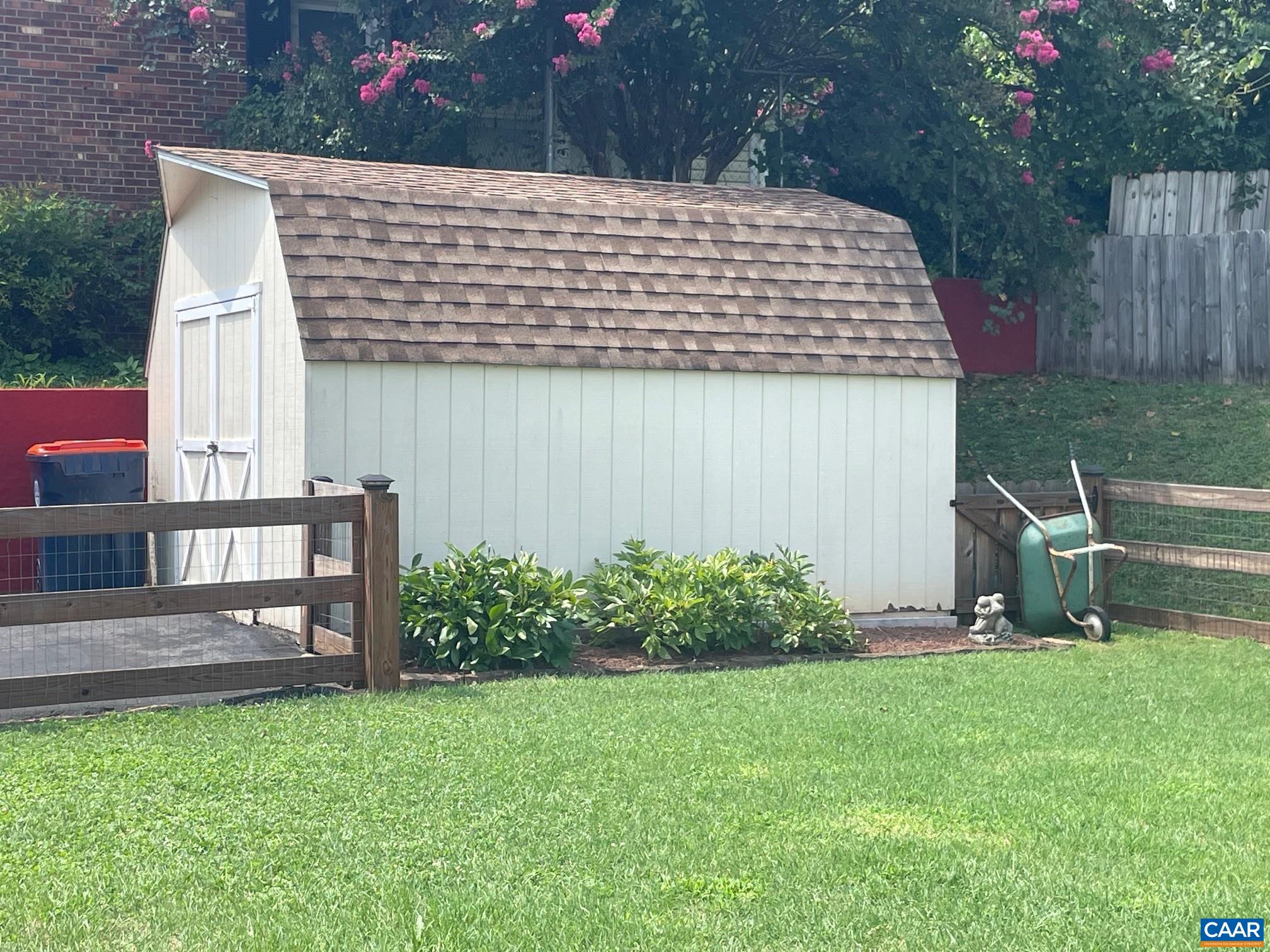 315 WILLIAMS DR, ORANGE, Virginia 22960, 3 Bedrooms Bedrooms, ,1 BathroomBathrooms,Residential,315 WILLIAMS DR,667747 MLS # 667747 315 WILLIAMS DR, ORANGE, Virginia 22960, 3 Bedrooms Bedrooms, ,1 BathroomBathrooms,Residential,315 WILLIAMS DR,667747 MLS # 667747