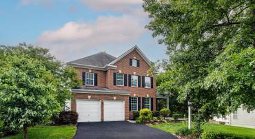16309 SANDY RIDGE CT, WOODBRIDGE, Virginia 22191, 5 Bedrooms Bedrooms, ,4 BathroomsBathrooms,Residential,For sale,16309 SANDY RIDGE CT,VAPW2100826 MLS # VAPW2100826