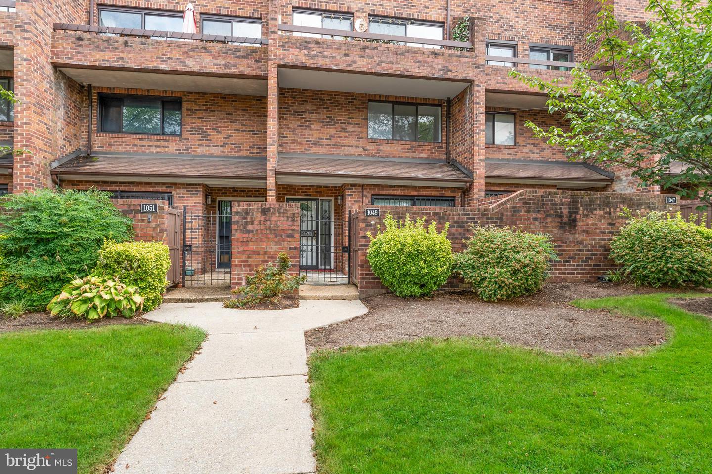 1049 MICHIGAN AVE NE #1049, WASHINGTON, District Of Columbia 20017, 3 Bedrooms Bedrooms, ,2 BathroomsBathrooms,Residential,For sale,1049 MICHIGAN AVE NE #1049,DCDC2215952 MLS # DCDC2215952