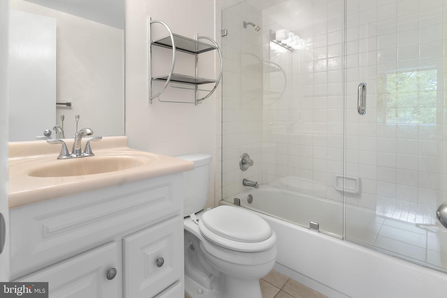 1049 MICHIGAN AVE NE #1049, WASHINGTON, District Of Columbia 20017, 3 Bedrooms Bedrooms, ,2 BathroomsBathrooms,Residential,For sale,1049 MICHIGAN AVE NE #1049,DCDC2215952 MLS # DCDC2215952 1049 MICHIGAN AVE NE #1049, WASHINGTON, District Of Columbia 20017, 3 Bedrooms Bedrooms, ,2 BathroomsBathrooms,Residential,For sale,1049 MICHIGAN AVE NE #1049,DCDC2215952 MLS # DCDC2215952
