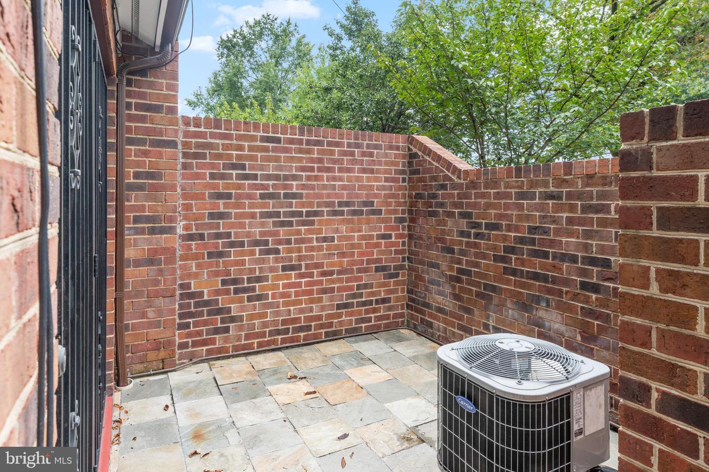 1049 MICHIGAN AVE NE #1049, WASHINGTON, District Of Columbia 20017, 3 Bedrooms Bedrooms, ,2 BathroomsBathrooms,Residential,For sale,1049 MICHIGAN AVE NE #1049,DCDC2215952 MLS # DCDC2215952 1049 MICHIGAN AVE NE #1049, WASHINGTON, District Of Columbia 20017, 3 Bedrooms Bedrooms, ,2 BathroomsBathrooms,Residential,For sale,1049 MICHIGAN AVE NE #1049,DCDC2215952 MLS # DCDC2215952