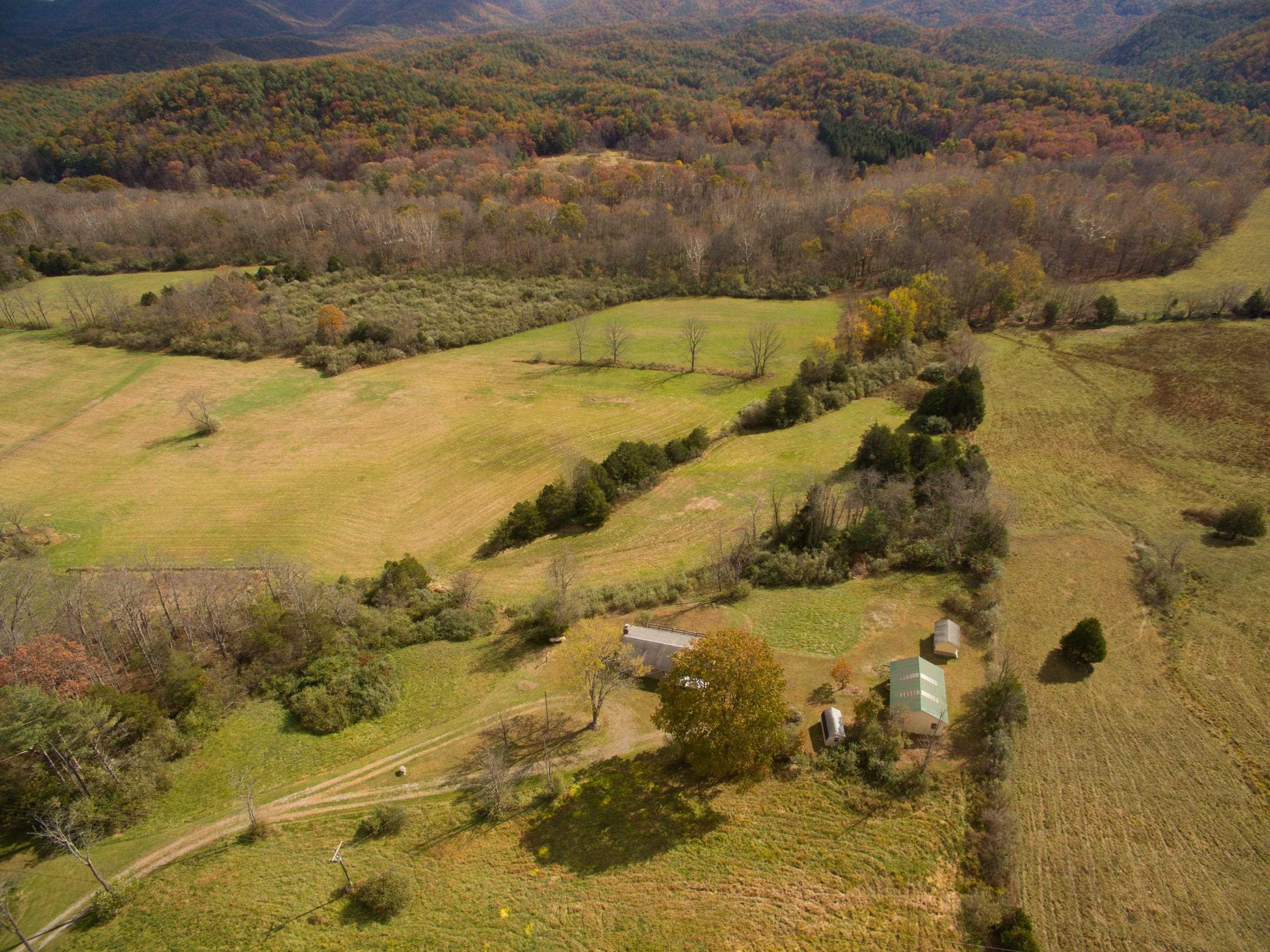 11611 COWPASTURE RIVER RD S, WILLIAMSVILLE, Virginia 24487, 2 Bedrooms Bedrooms, ,1 BathroomBathrooms,Residential,11611 COWPASTURE RIVER RD S,670551 MLS # 670551 11611 COWPASTURE RIVER RD S, WILLIAMSVILLE, Virginia 24487, 2 Bedrooms Bedrooms, ,1 BathroomBathrooms,Residential,11611 COWPASTURE RIVER RD S,670551 MLS # 670551