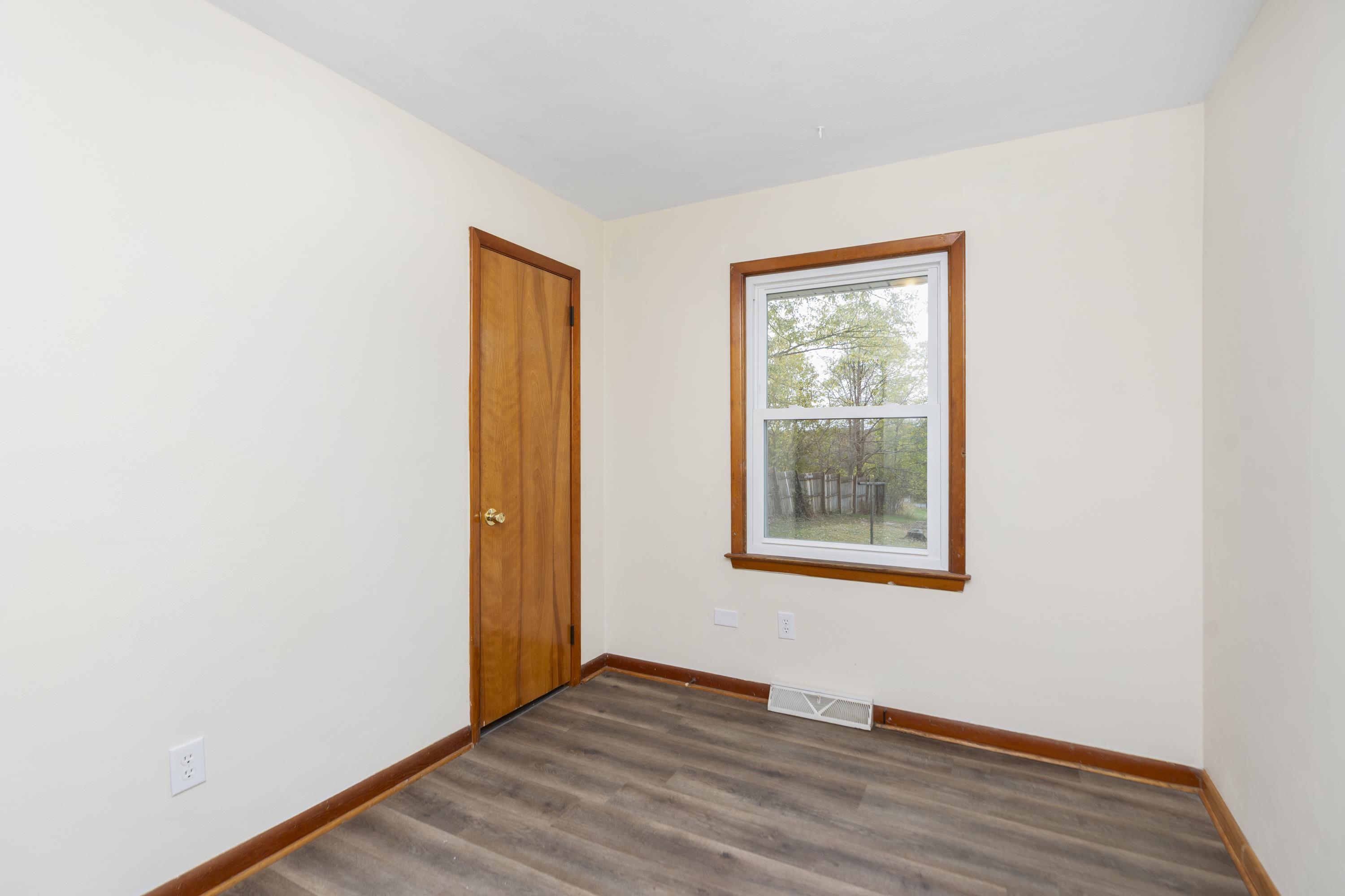 322 RIDGE RD, STAUNTON, Virginia 24401, 3 Bedrooms Bedrooms, ,1 BathroomBathrooms,Residential,322 RIDGE RD,670553 MLS # 670553 322 RIDGE RD, STAUNTON, Virginia 24401, 3 Bedrooms Bedrooms, ,1 BathroomBathrooms,Residential,322 RIDGE RD,670553 MLS # 670553