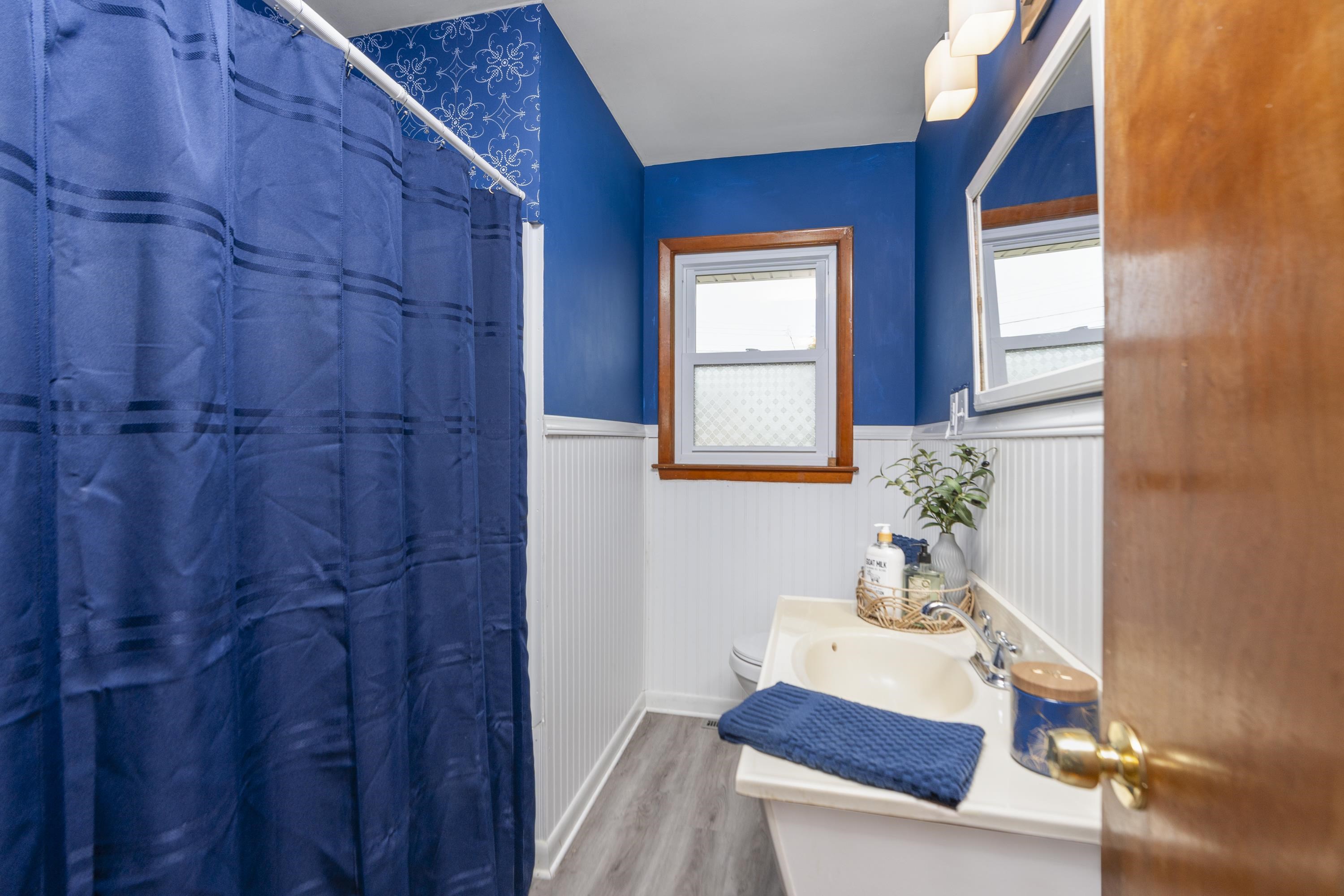 322 RIDGE RD, STAUNTON, Virginia 24401, 3 Bedrooms Bedrooms, ,1 BathroomBathrooms,Residential,322 RIDGE RD,670553 MLS # 670553 322 RIDGE RD, STAUNTON, Virginia 24401, 3 Bedrooms Bedrooms, ,1 BathroomBathrooms,Residential,322 RIDGE RD,670553 MLS # 670553