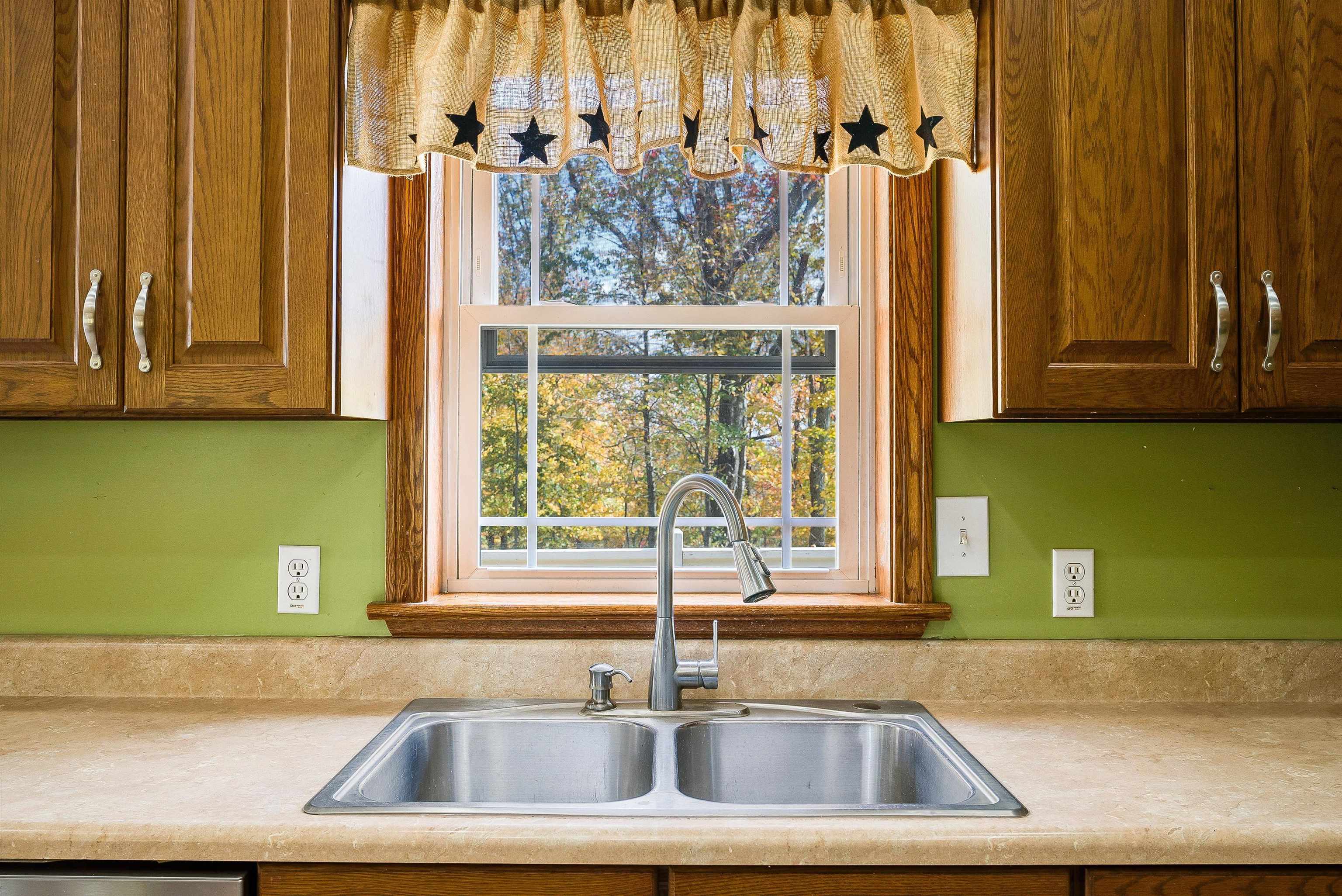 8499 COPPERHEAD RD, SINGERS GLEN, Virginia 22830, 4 Bedrooms Bedrooms, ,3 BathroomsBathrooms,Residential,8499 COPPERHEAD RD,670554 MLS # 670554 8499 COPPERHEAD RD, SINGERS GLEN, Virginia 22830, 4 Bedrooms Bedrooms, ,3 BathroomsBathrooms,Residential,8499 COPPERHEAD RD,670554 MLS # 670554