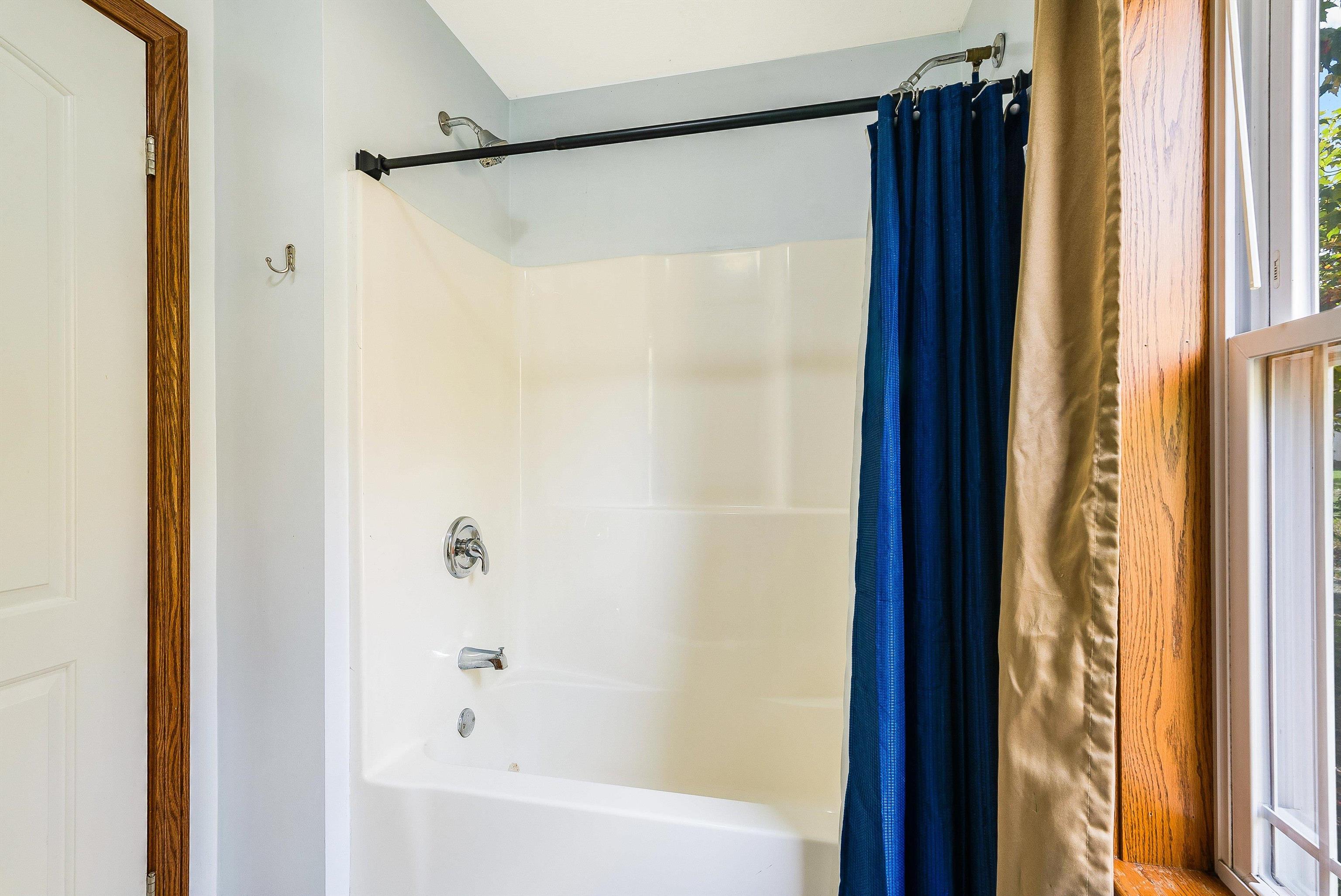 8499 COPPERHEAD RD, SINGERS GLEN, Virginia 22830, 4 Bedrooms Bedrooms, ,3 BathroomsBathrooms,Residential,8499 COPPERHEAD RD,670554 MLS # 670554 8499 COPPERHEAD RD, SINGERS GLEN, Virginia 22830, 4 Bedrooms Bedrooms, ,3 BathroomsBathrooms,Residential,8499 COPPERHEAD RD,670554 MLS # 670554