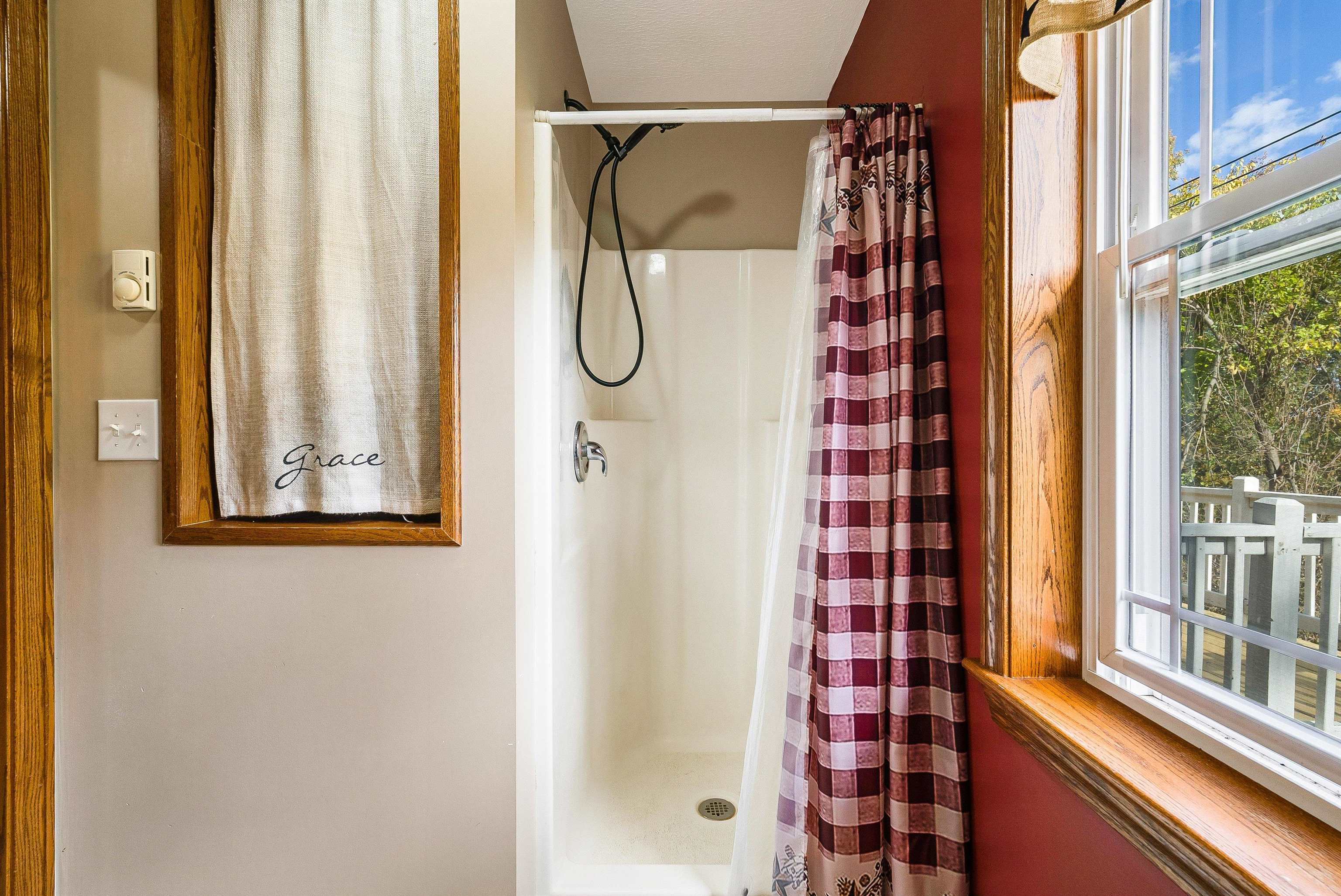 8499 COPPERHEAD RD, SINGERS GLEN, Virginia 22830, 4 Bedrooms Bedrooms, ,3 BathroomsBathrooms,Residential,8499 COPPERHEAD RD,670554 MLS # 670554 8499 COPPERHEAD RD, SINGERS GLEN, Virginia 22830, 4 Bedrooms Bedrooms, ,3 BathroomsBathrooms,Residential,8499 COPPERHEAD RD,670554 MLS # 670554