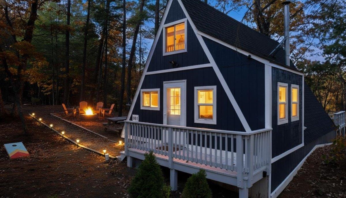 491 S MAPLE RD, MOUNT JACKSON, Virginia 22842, 2 Bedrooms Bedrooms, ,1 BathroomBathrooms,Residential,491 S MAPLE RD,670558 MLS # 670558