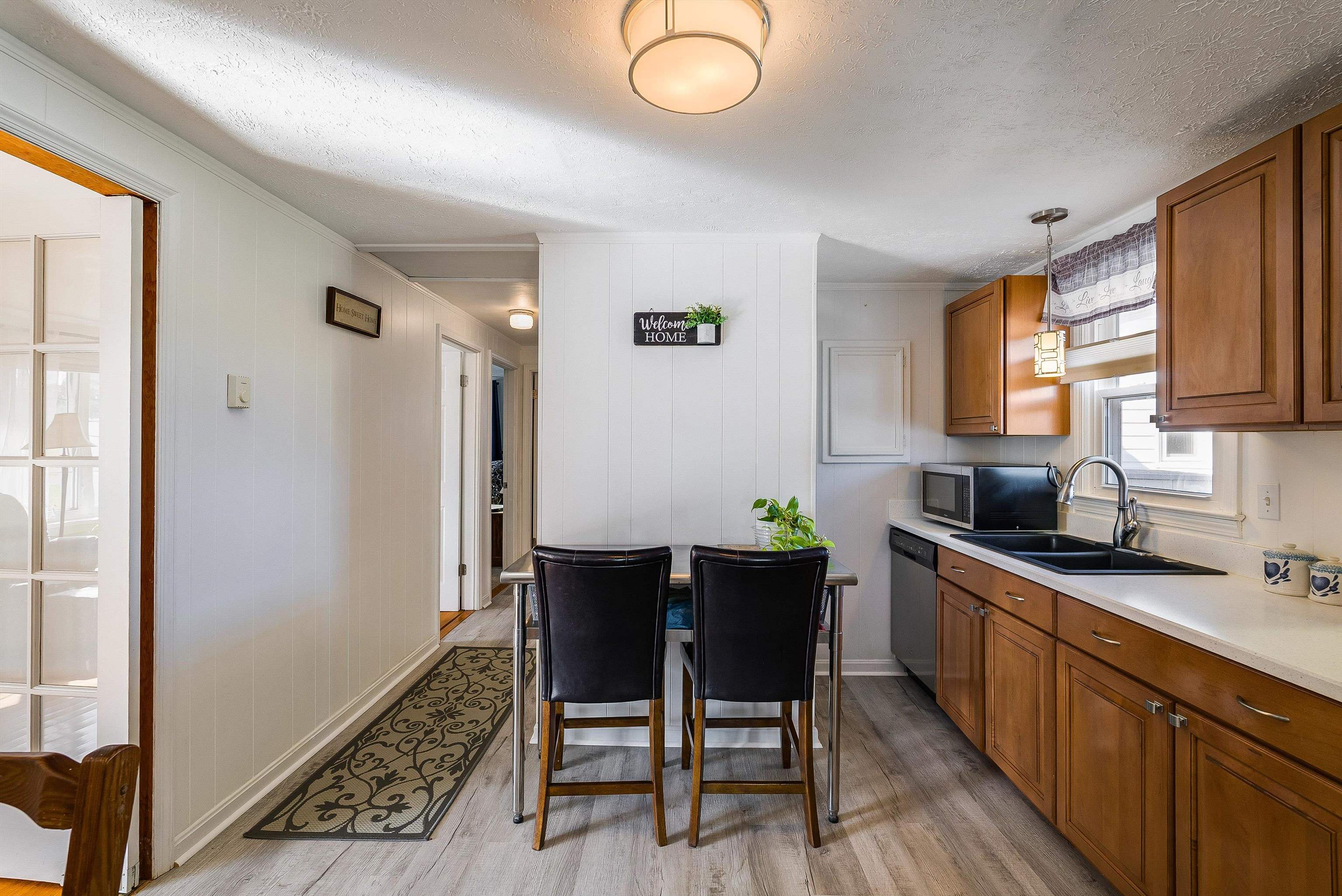 311 WILLIAMS AVE, SHENANDOAH, Virginia 22849, 3 Bedrooms Bedrooms, ,1 BathroomBathrooms,Residential,Move in ready ranch!,311 WILLIAMS AVE,670560 MLS # 670560 311 WILLIAMS AVE, SHENANDOAH, Virginia 22849, 3 Bedrooms Bedrooms, ,1 BathroomBathrooms,Residential,Move in ready ranch!,311 WILLIAMS AVE,670560 MLS # 670560