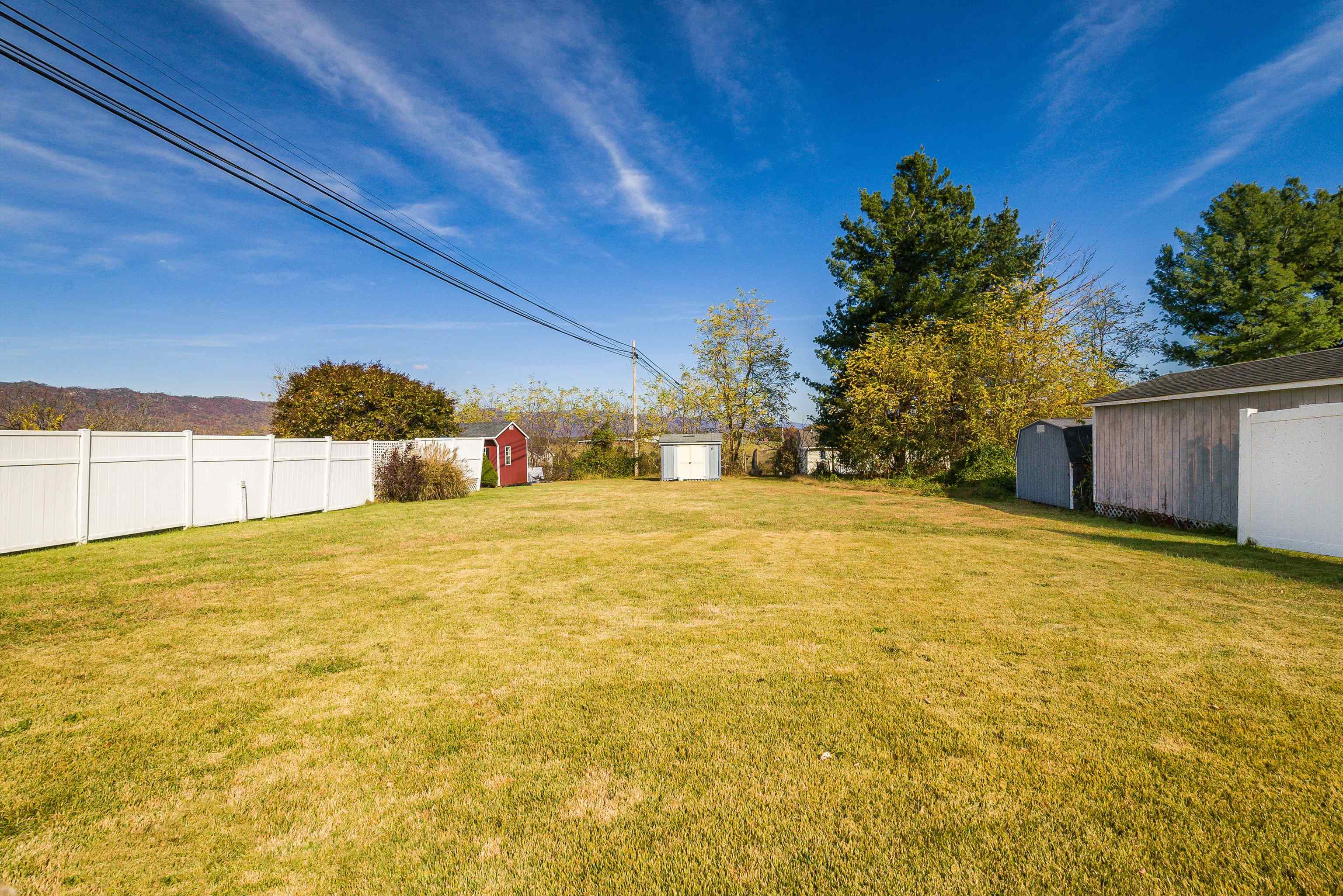 311 WILLIAMS AVE, SHENANDOAH, Virginia 22849, 3 Bedrooms Bedrooms, ,1 BathroomBathrooms,Residential,Move in ready ranch!,311 WILLIAMS AVE,670560 MLS # 670560 311 WILLIAMS AVE, SHENANDOAH, Virginia 22849, 3 Bedrooms Bedrooms, ,1 BathroomBathrooms,Residential,Move in ready ranch!,311 WILLIAMS AVE,670560 MLS # 670560