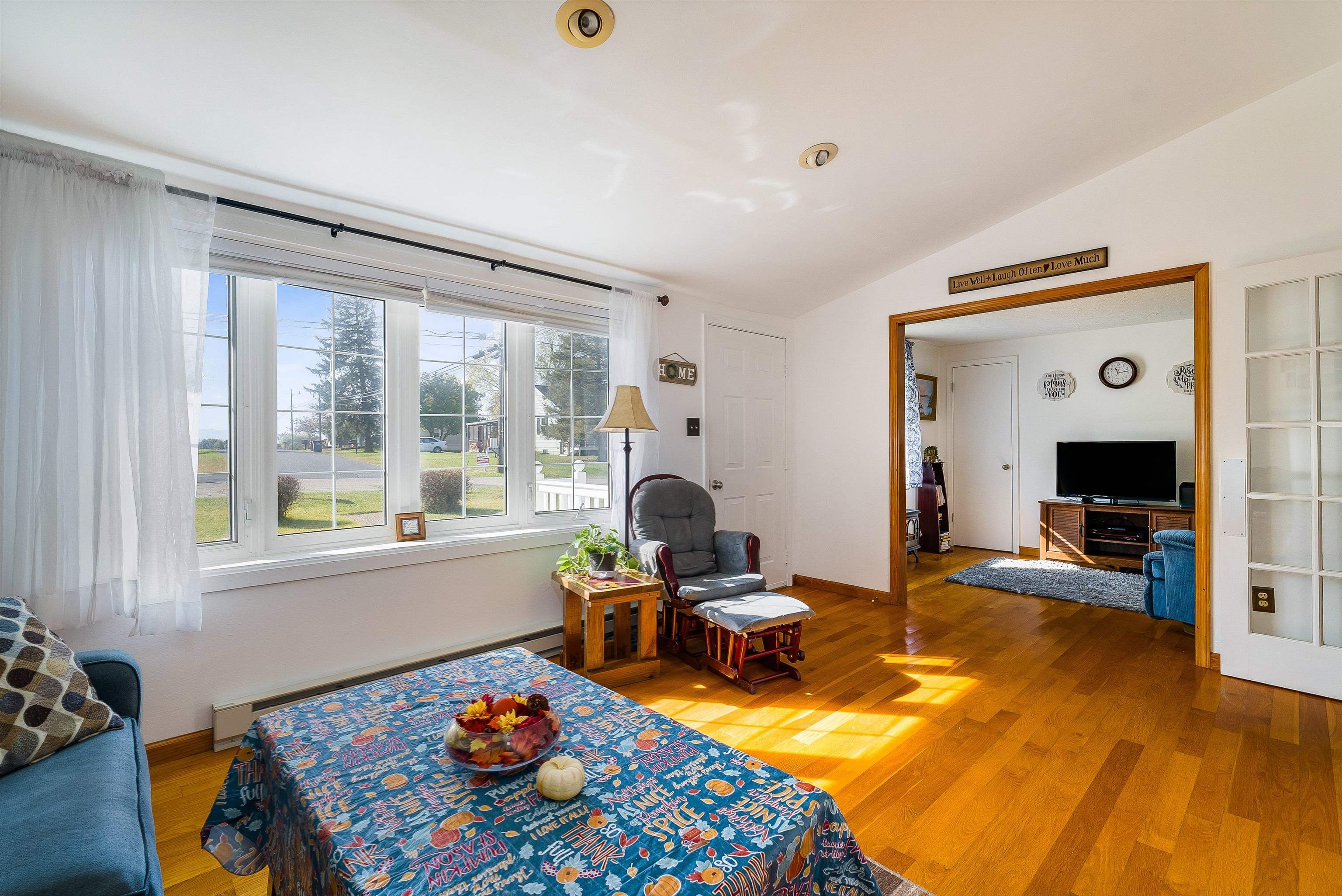 311 WILLIAMS AVE, SHENANDOAH, Virginia 22849, 3 Bedrooms Bedrooms, ,1 BathroomBathrooms,Residential,Move in ready ranch!,311 WILLIAMS AVE,670560 MLS # 670560 311 WILLIAMS AVE, SHENANDOAH, Virginia 22849, 3 Bedrooms Bedrooms, ,1 BathroomBathrooms,Residential,Move in ready ranch!,311 WILLIAMS AVE,670560 MLS # 670560