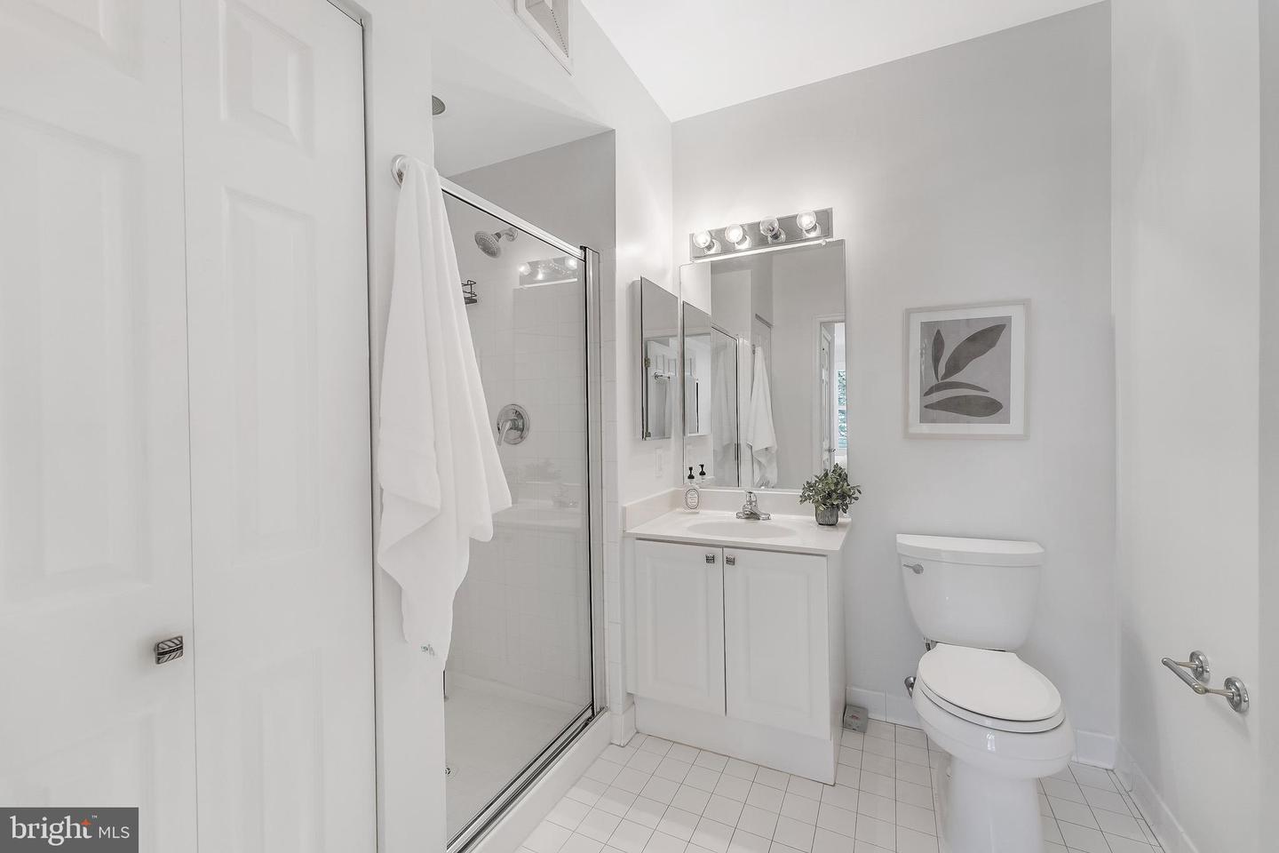 1855 STRATFORD PARK PL #303, RESTON, Virginia 20190, 2 Bedrooms Bedrooms, ,2 BathroomsBathrooms,Residential,For sale,1855 STRATFORD PARK PL #303,VAFX2264912 MLS # VAFX2264912 1855 STRATFORD PARK PL #303, RESTON, Virginia 20190, 2 Bedrooms Bedrooms, ,2 BathroomsBathrooms,Residential,For sale,1855 STRATFORD PARK PL #303,VAFX2264912 MLS # VAFX2264912