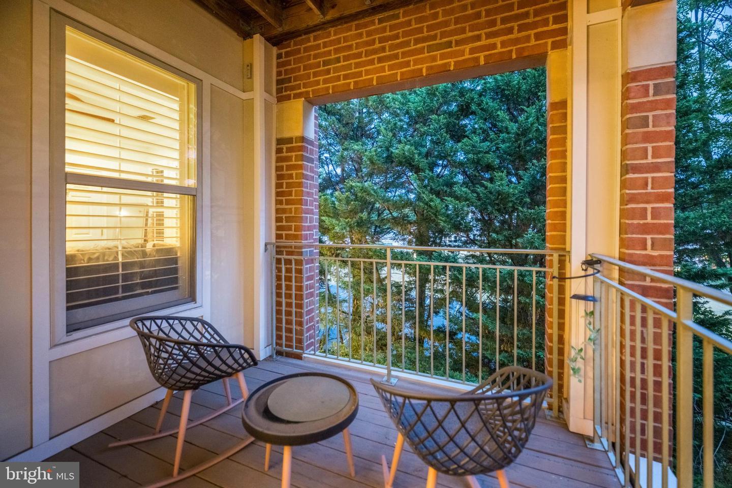 1855 STRATFORD PARK PL #303, RESTON, Virginia 20190, 2 Bedrooms Bedrooms, ,2 BathroomsBathrooms,Residential,For sale,1855 STRATFORD PARK PL #303,VAFX2264912 MLS # VAFX2264912 1855 STRATFORD PARK PL #303, RESTON, Virginia 20190, 2 Bedrooms Bedrooms, ,2 BathroomsBathrooms,Residential,For sale,1855 STRATFORD PARK PL #303,VAFX2264912 MLS # VAFX2264912