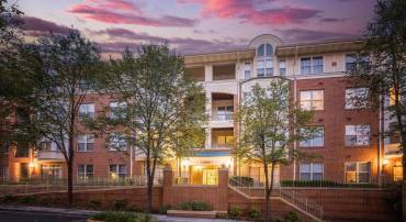 1855 STRATFORD PARK PL #303, RESTON, Virginia 20190, 2 Bedrooms Bedrooms, ,2 BathroomsBathrooms,Residential,For sale,1855 STRATFORD PARK PL #303,VAFX2264912 MLS # VAFX2264912