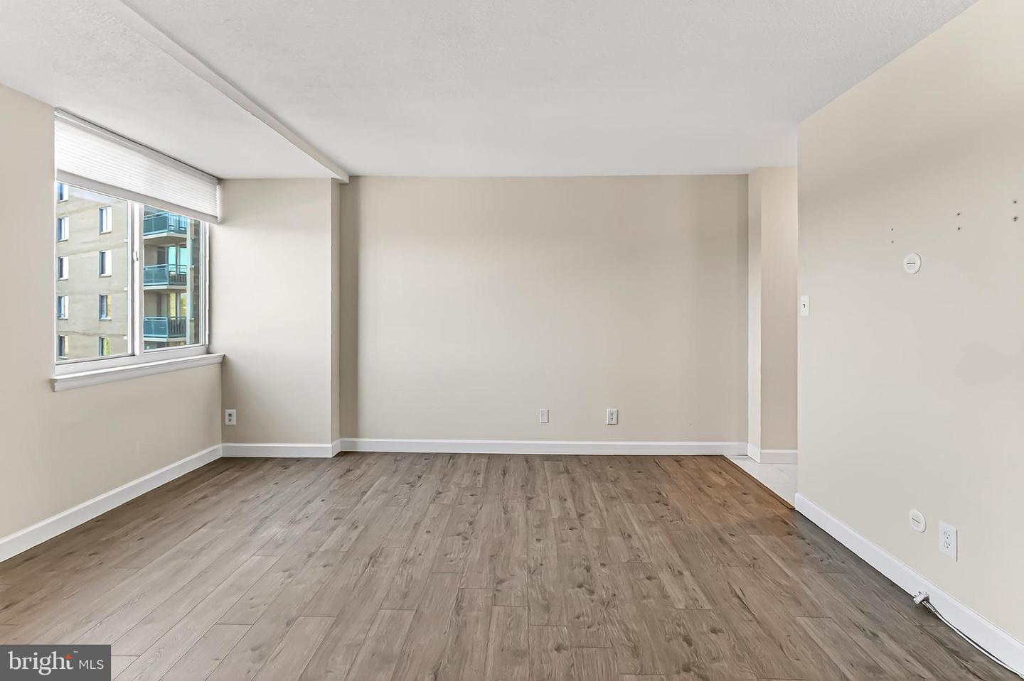 501 SLATERS LN #513, ALEXANDRIA, Virginia 22314, 1 Bedroom Bedrooms, ,1 BathroomBathrooms,Residential,For sale,501 SLATERS LN #513,VAAX2049938 MLS # VAAX2049938 501 SLATERS LN #513, ALEXANDRIA, Virginia 22314, 1 Bedroom Bedrooms, ,1 BathroomBathrooms,Residential,For sale,501 SLATERS LN #513,VAAX2049938 MLS # VAAX2049938