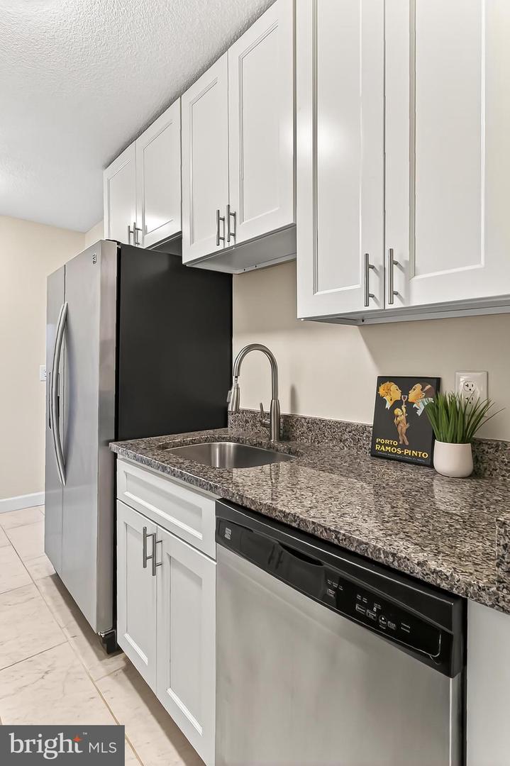 501 SLATERS LN #513, ALEXANDRIA, Virginia 22314, 1 Bedroom Bedrooms, ,1 BathroomBathrooms,Residential,For sale,501 SLATERS LN #513,VAAX2049938 MLS # VAAX2049938 501 SLATERS LN #513, ALEXANDRIA, Virginia 22314, 1 Bedroom Bedrooms, ,1 BathroomBathrooms,Residential,For sale,501 SLATERS LN #513,VAAX2049938 MLS # VAAX2049938