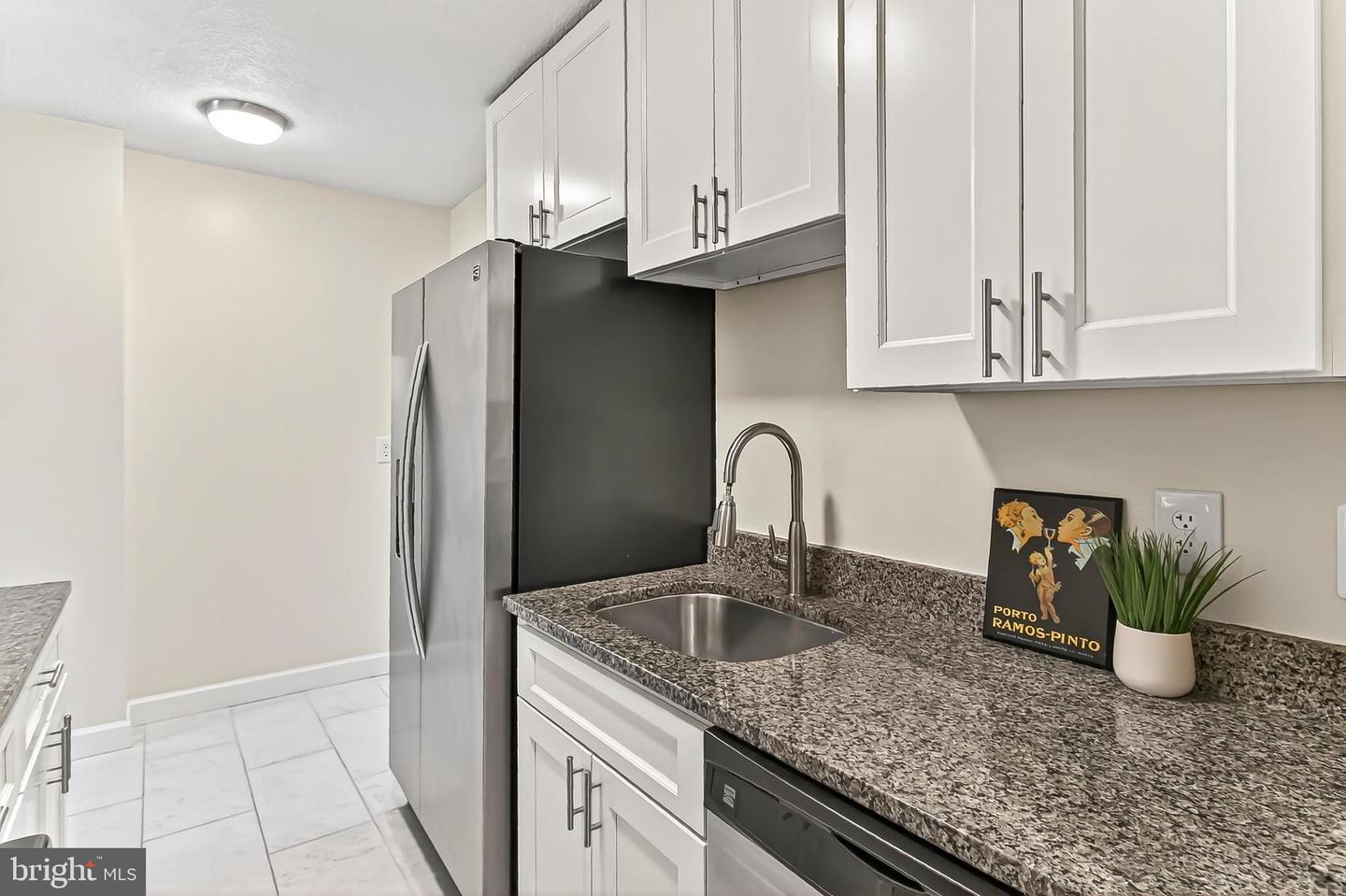501 SLATERS LN #513, ALEXANDRIA, Virginia 22314, 1 Bedroom Bedrooms, ,1 BathroomBathrooms,Residential,For sale,501 SLATERS LN #513,VAAX2049938 MLS # VAAX2049938 501 SLATERS LN #513, ALEXANDRIA, Virginia 22314, 1 Bedroom Bedrooms, ,1 BathroomBathrooms,Residential,For sale,501 SLATERS LN #513,VAAX2049938 MLS # VAAX2049938