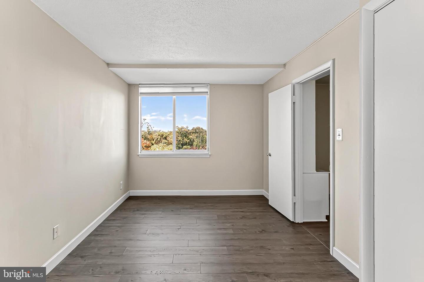 501 SLATERS LN #513, ALEXANDRIA, Virginia 22314, 1 Bedroom Bedrooms, ,1 BathroomBathrooms,Residential,For sale,501 SLATERS LN #513,VAAX2049938 MLS # VAAX2049938 501 SLATERS LN #513, ALEXANDRIA, Virginia 22314, 1 Bedroom Bedrooms, ,1 BathroomBathrooms,Residential,For sale,501 SLATERS LN #513,VAAX2049938 MLS # VAAX2049938