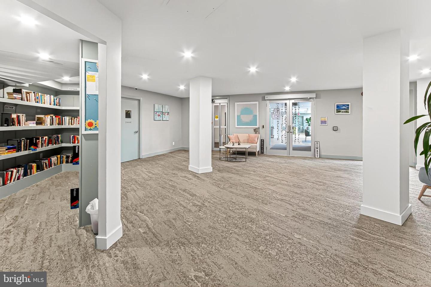 501 SLATERS LN #513, ALEXANDRIA, Virginia 22314, 1 Bedroom Bedrooms, ,1 BathroomBathrooms,Residential,For sale,501 SLATERS LN #513,VAAX2049938 MLS # VAAX2049938