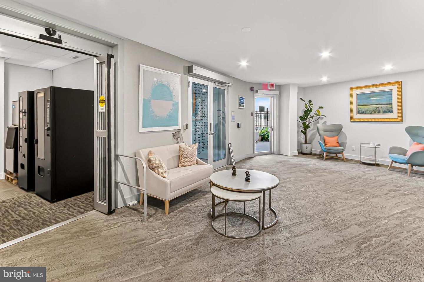 501 SLATERS LN #513, ALEXANDRIA, Virginia 22314, 1 Bedroom Bedrooms, ,1 BathroomBathrooms,Residential,For sale,501 SLATERS LN #513,VAAX2049938 MLS # VAAX2049938