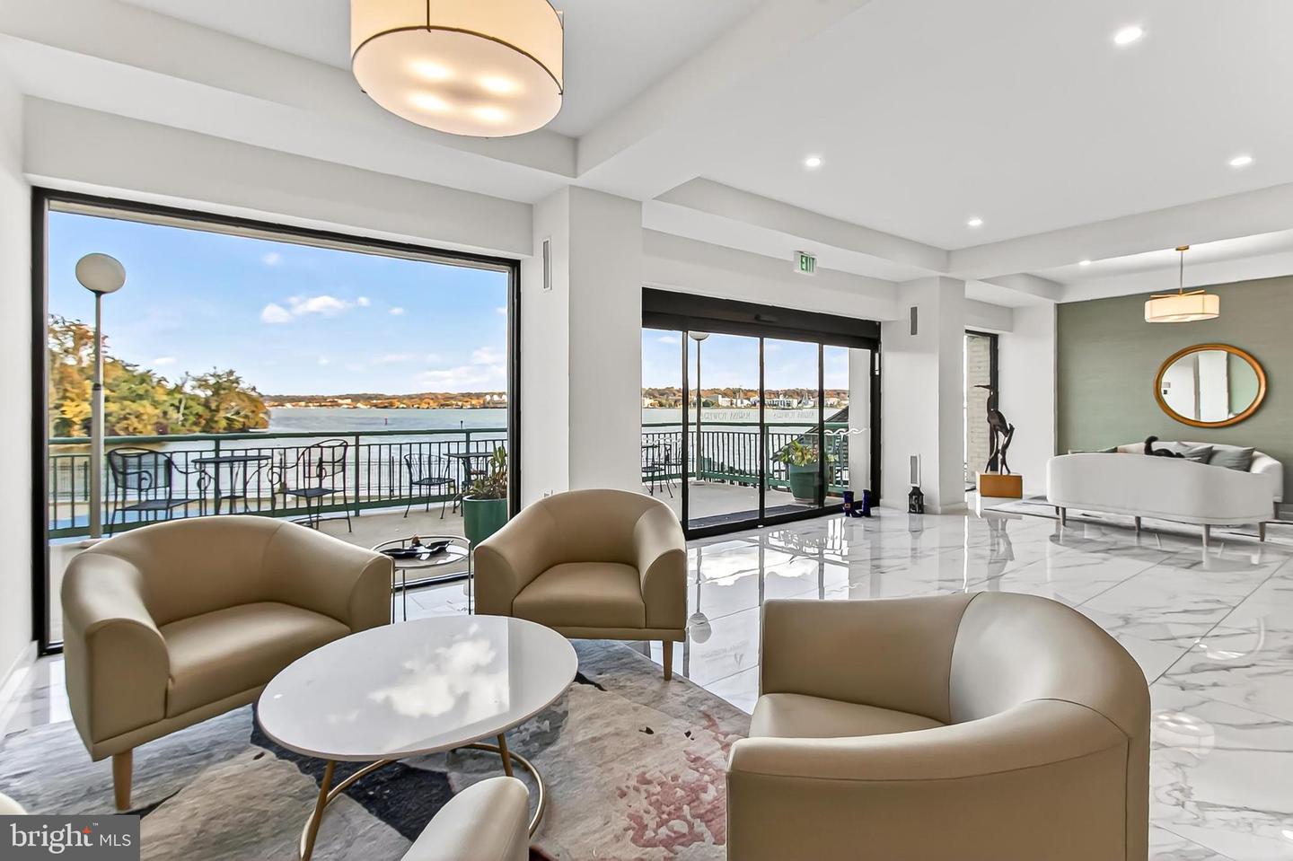 501 SLATERS LN #513, ALEXANDRIA, Virginia 22314, 1 Bedroom Bedrooms, ,1 BathroomBathrooms,Residential,For sale,501 SLATERS LN #513,VAAX2049938 MLS # VAAX2049938