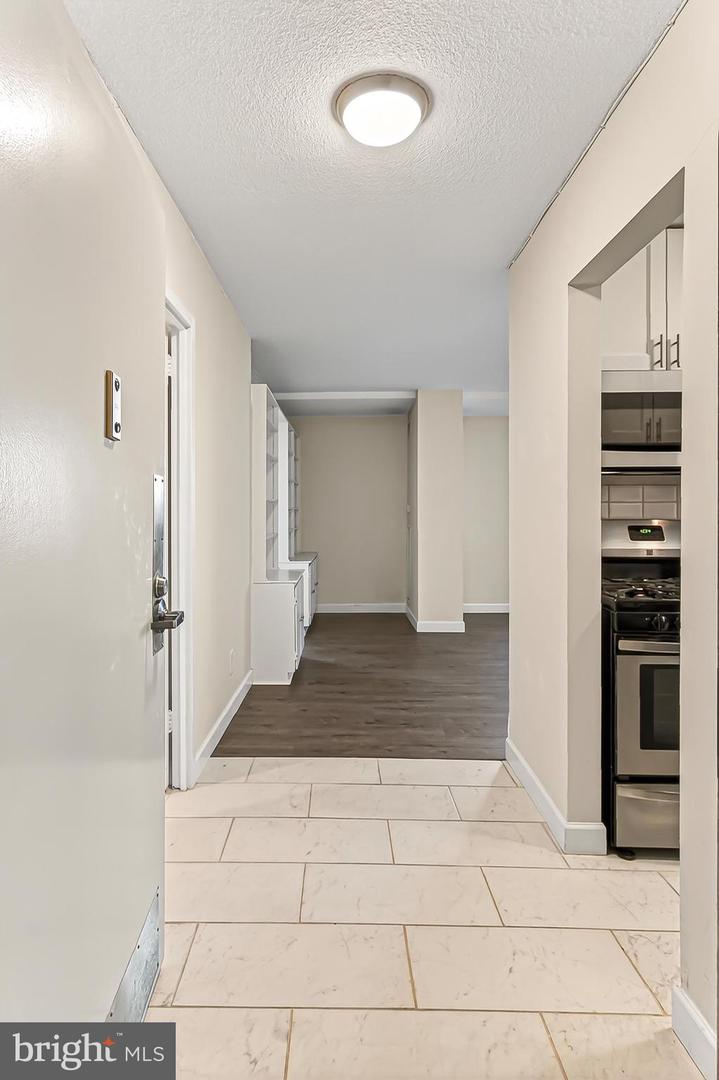 501 SLATERS LN #513, ALEXANDRIA, Virginia 22314, 1 Bedroom Bedrooms, ,1 BathroomBathrooms,Residential,For sale,501 SLATERS LN #513,VAAX2049938 MLS # VAAX2049938 501 SLATERS LN #513, ALEXANDRIA, Virginia 22314, 1 Bedroom Bedrooms, ,1 BathroomBathrooms,Residential,For sale,501 SLATERS LN #513,VAAX2049938 MLS # VAAX2049938