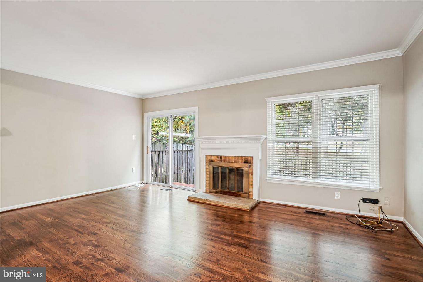 7422 CHUMMLEY CT, FALLS CHURCH, Virginia 22043, 3 Bedrooms Bedrooms, ,3 BathroomsBathrooms,Residential,For sale,7422 CHUMMLEY CT,VAFX2273956 MLS # VAFX2273956 7422 CHUMMLEY CT, FALLS CHURCH, Virginia 22043, 3 Bedrooms Bedrooms, ,3 BathroomsBathrooms,Residential,For sale,7422 CHUMMLEY CT,VAFX2273956 MLS # VAFX2273956