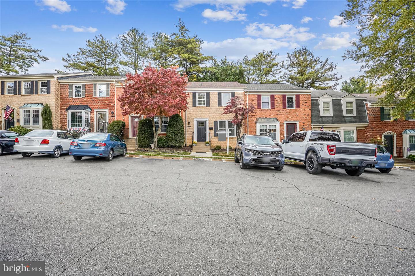 7422 CHUMMLEY CT, FALLS CHURCH, Virginia 22043, 3 Bedrooms Bedrooms, ,3 BathroomsBathrooms,Residential,For sale,7422 CHUMMLEY CT,VAFX2273956 MLS # VAFX2273956 7422 CHUMMLEY CT, FALLS CHURCH, Virginia 22043, 3 Bedrooms Bedrooms, ,3 BathroomsBathrooms,Residential,For sale,7422 CHUMMLEY CT,VAFX2273956 MLS # VAFX2273956